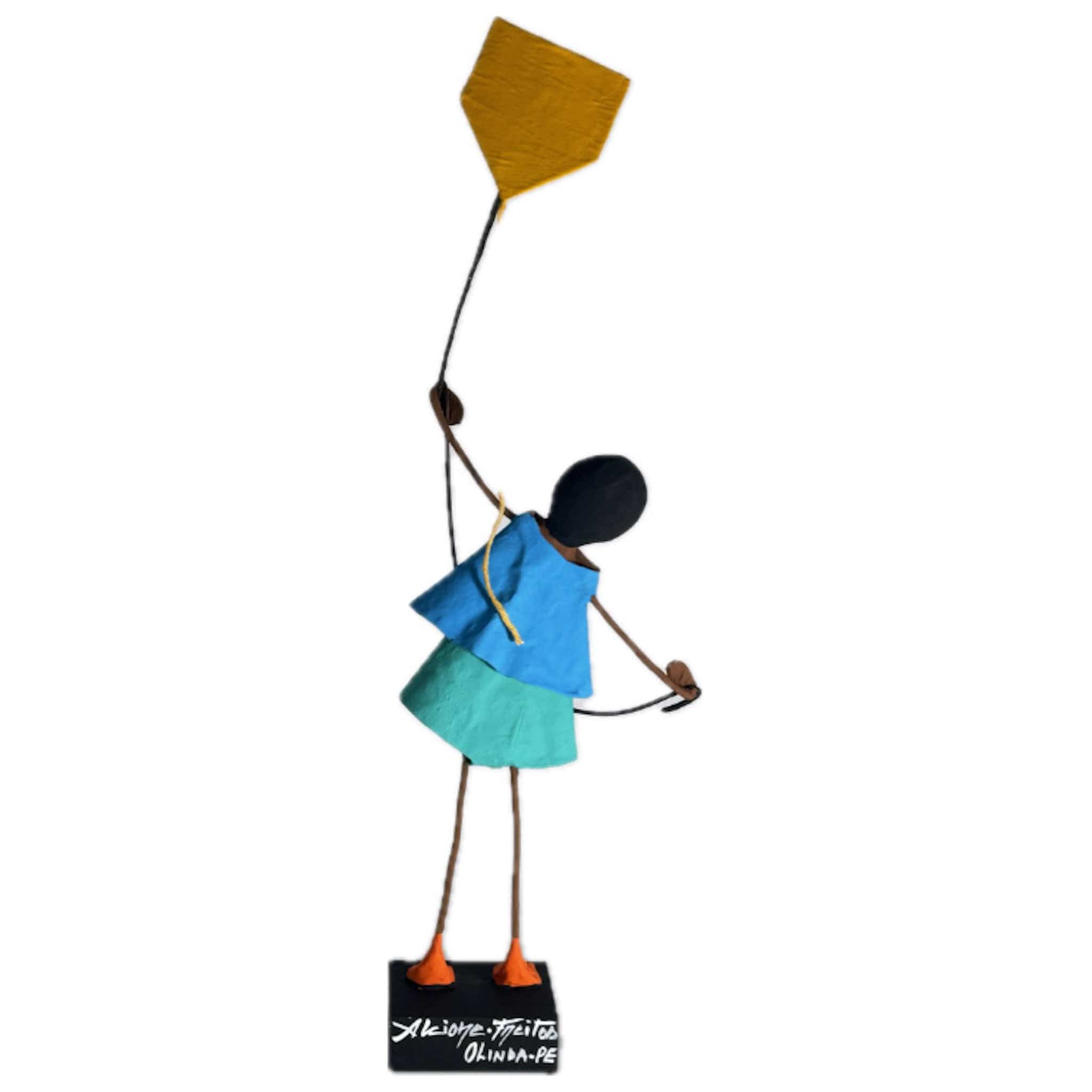 Escultura Brincadeira Infantil Empinando Pipa - Azul 07