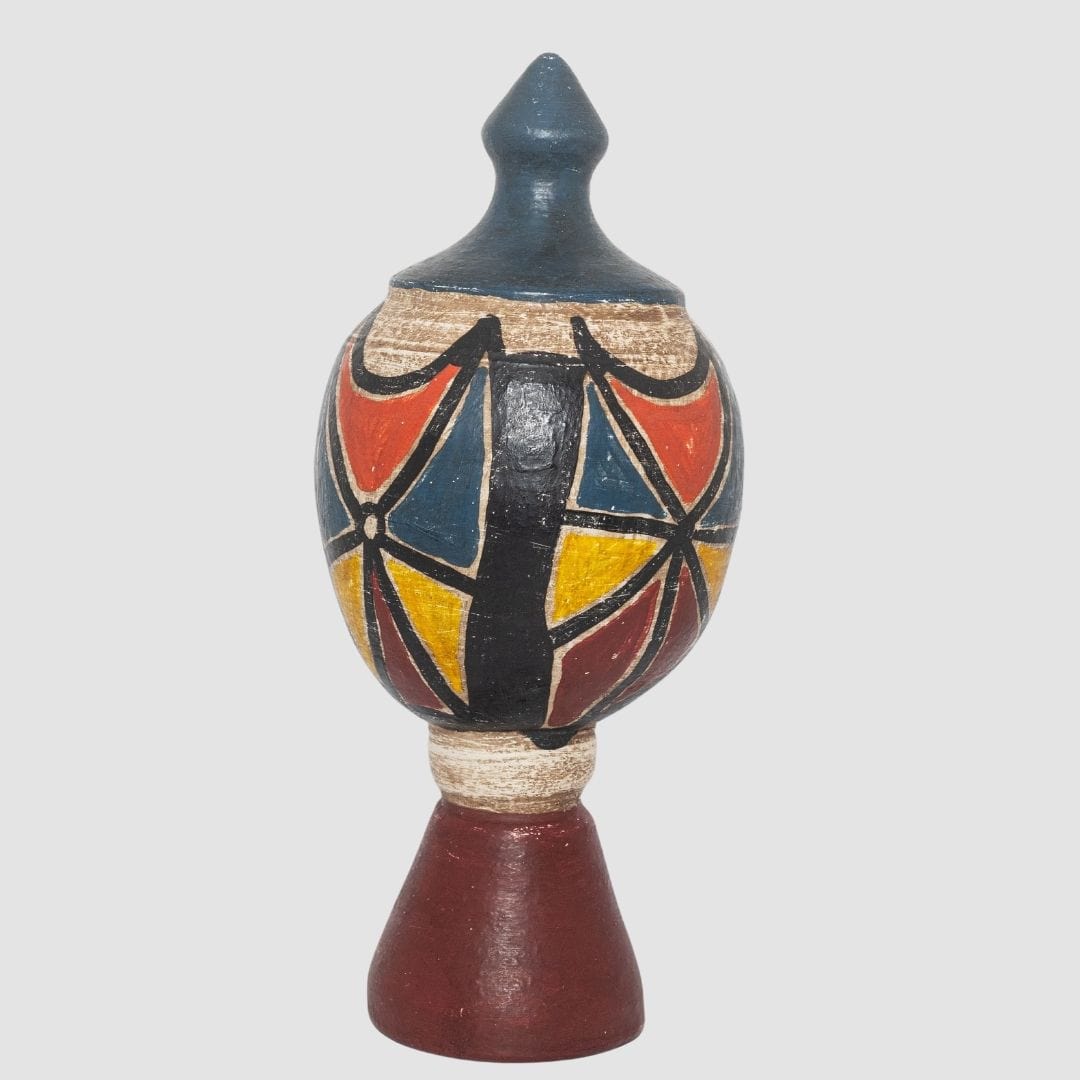 Escultura Pinha em Cerâmica 41 cm