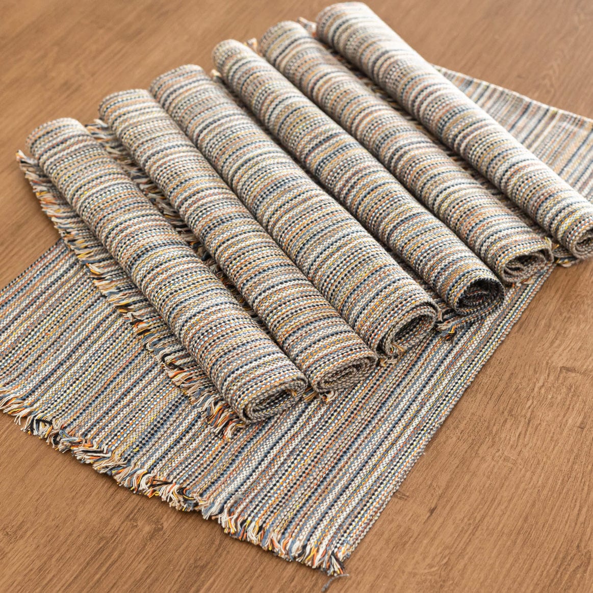 Jogo Americano com 7 Peças - Listras Finas