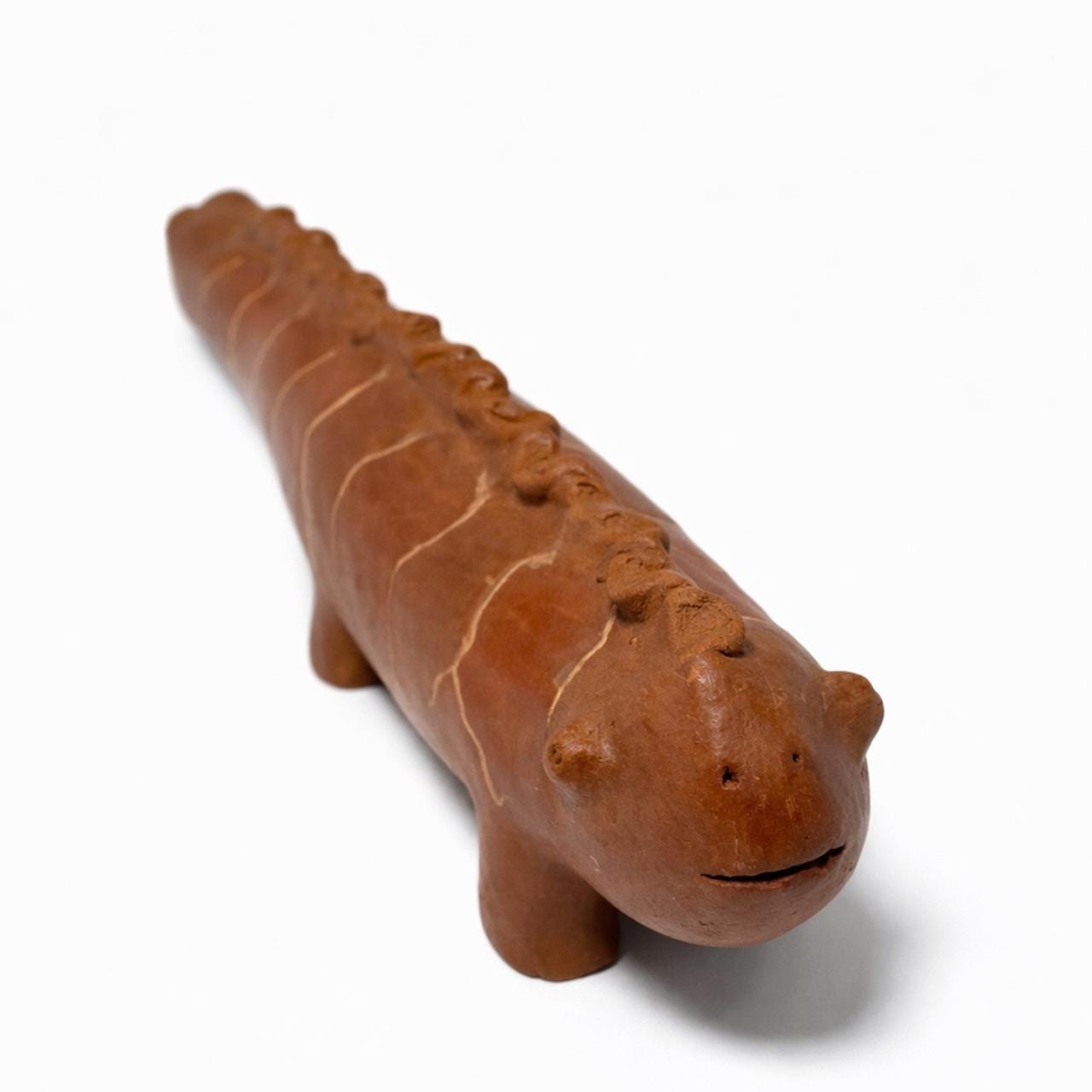 Escultura Iguana em Barro P