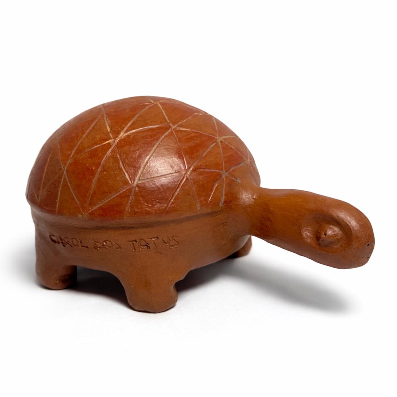 Escultura Tartaruga em Barro P