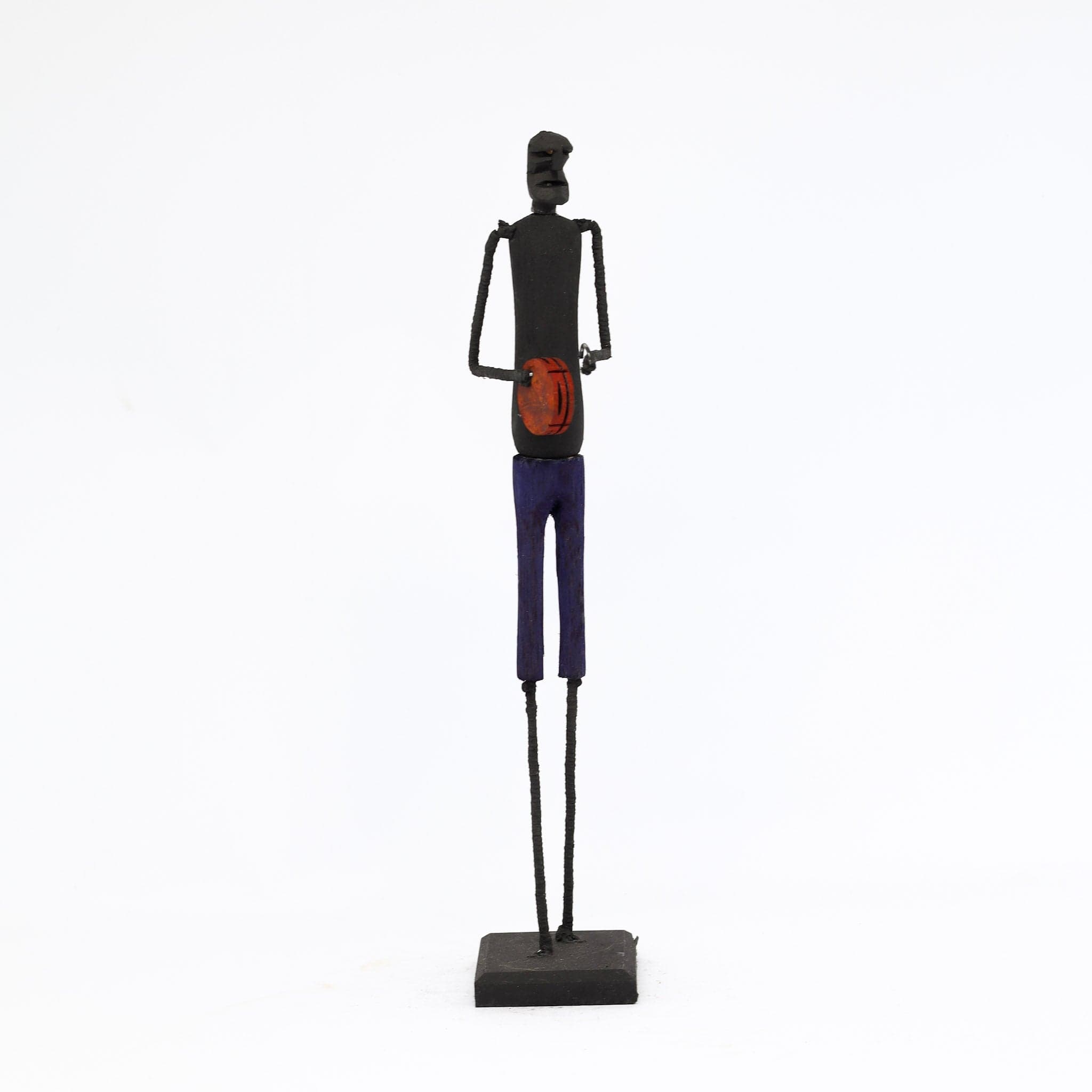 Escultura Madeira e Arame 36