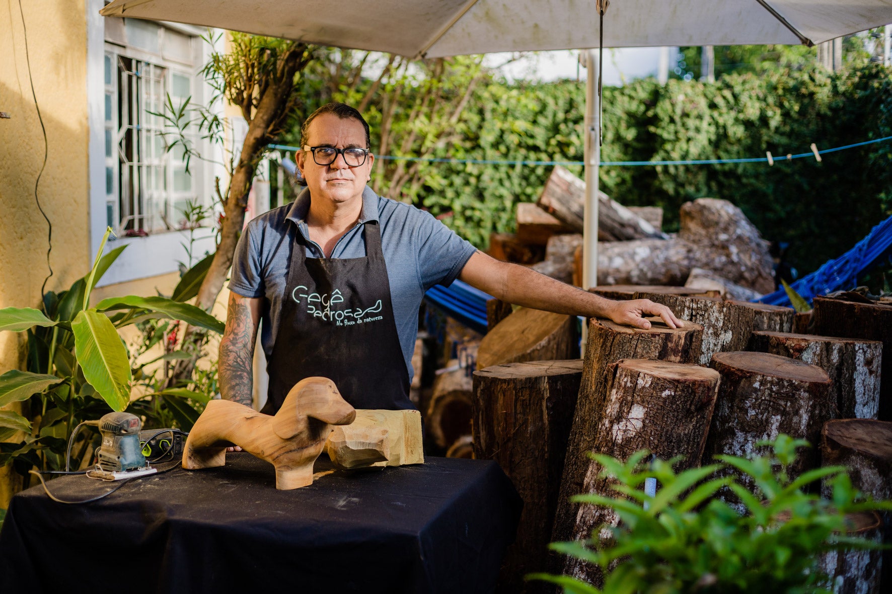 GEGÊ PEDROSA: SER LIVRE É SER ARTE