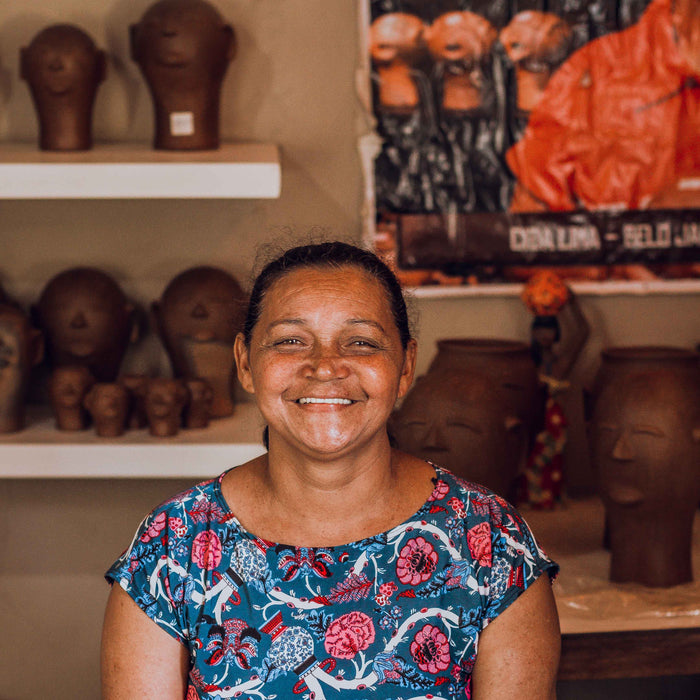 AS CABEÇAS DA MESTRA CIDA LIMA