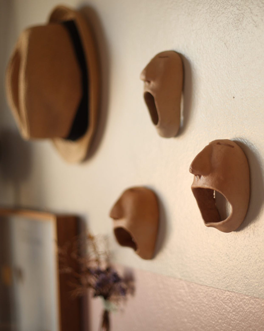 ESCULTURAS DE PAREDE