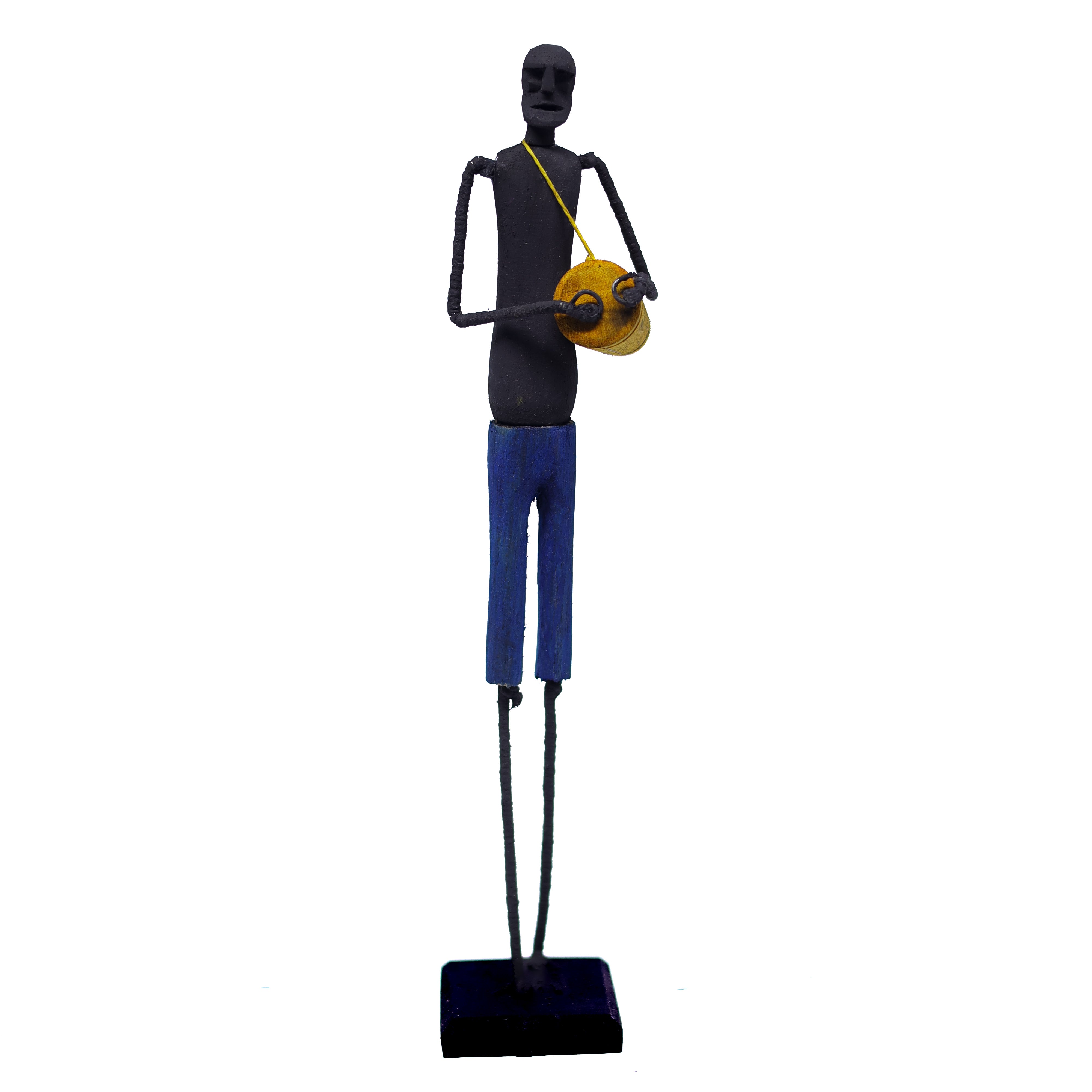 Escultura Madeira e Arame 131