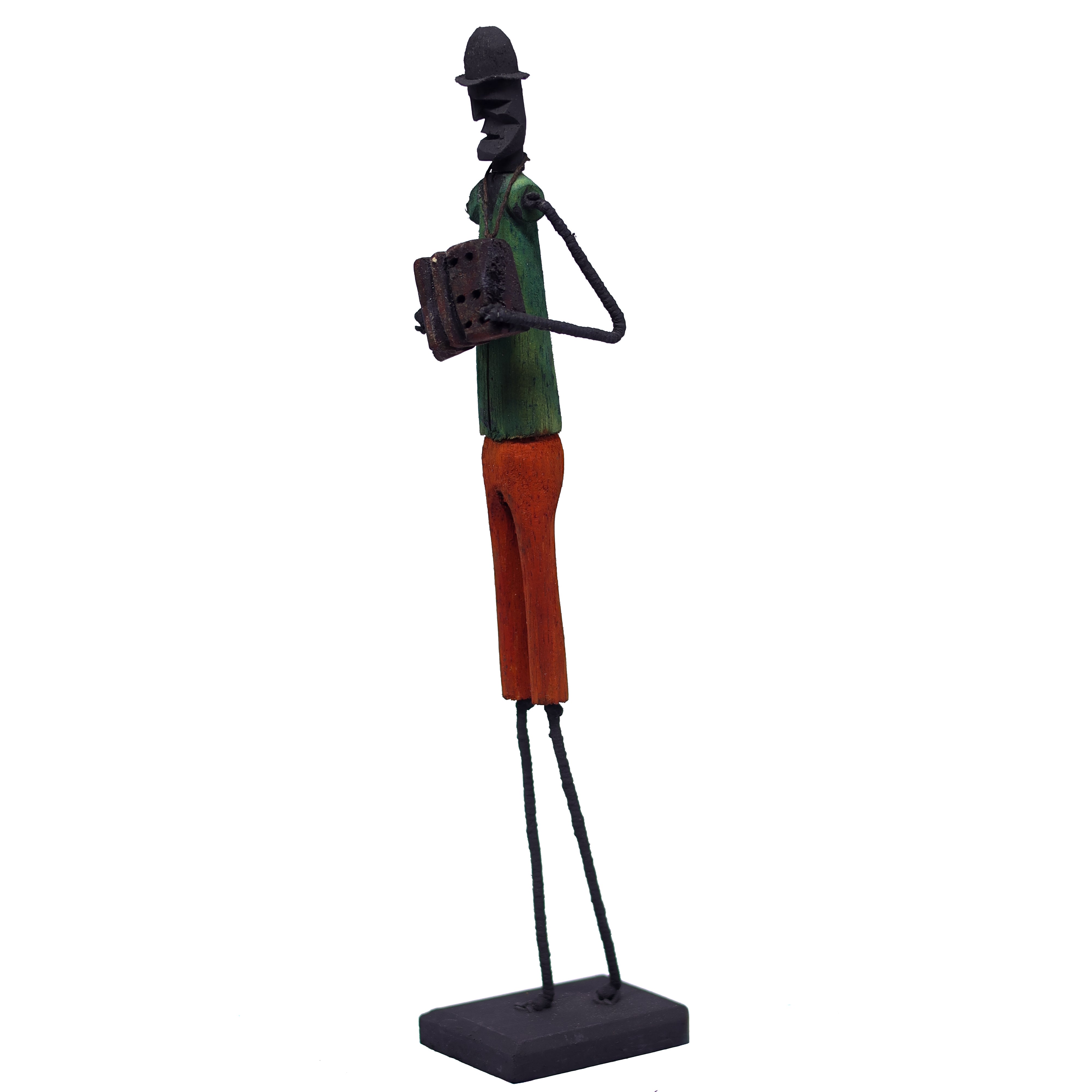 Escultura Madeira e Arame 150