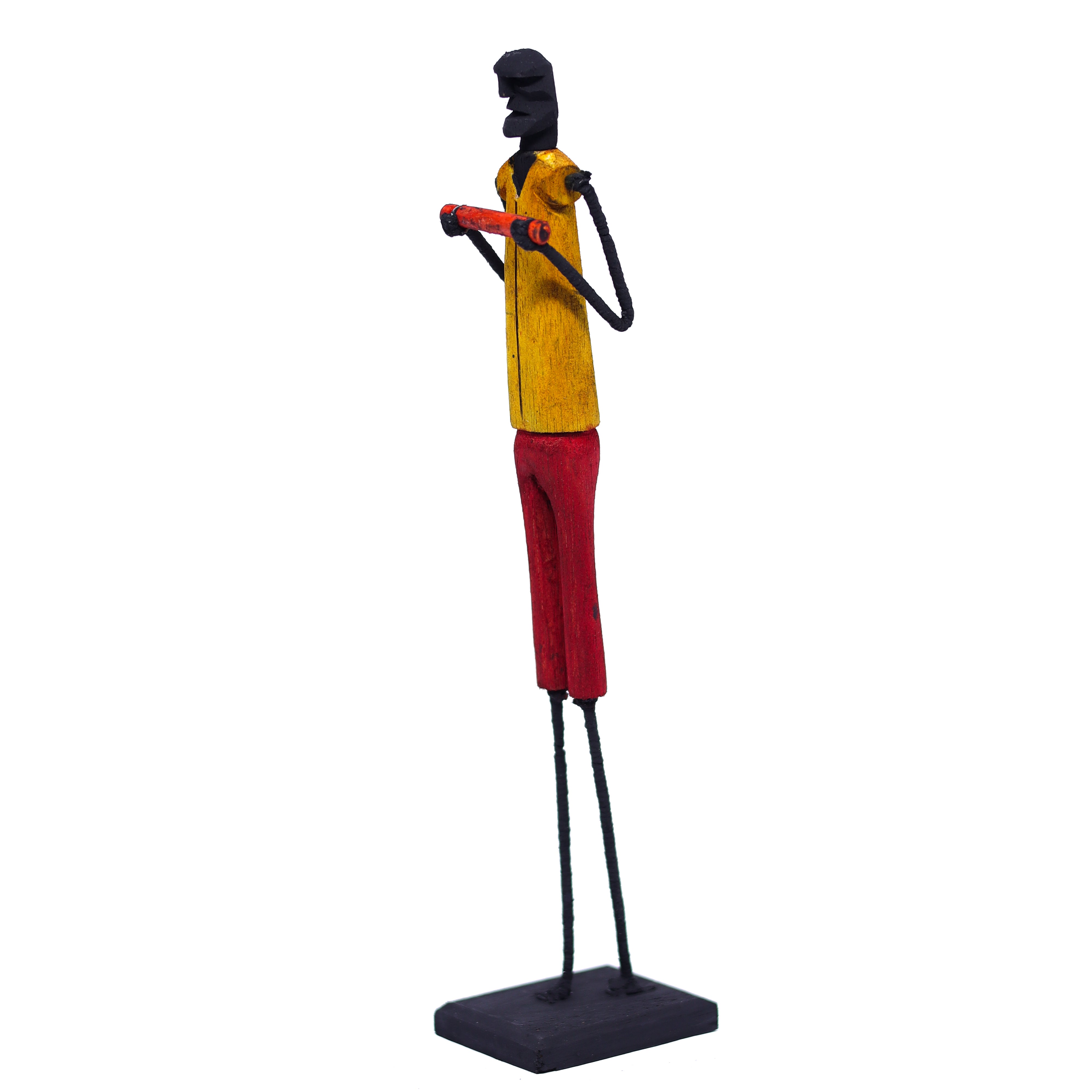 Escultura Madeira e Arame 228