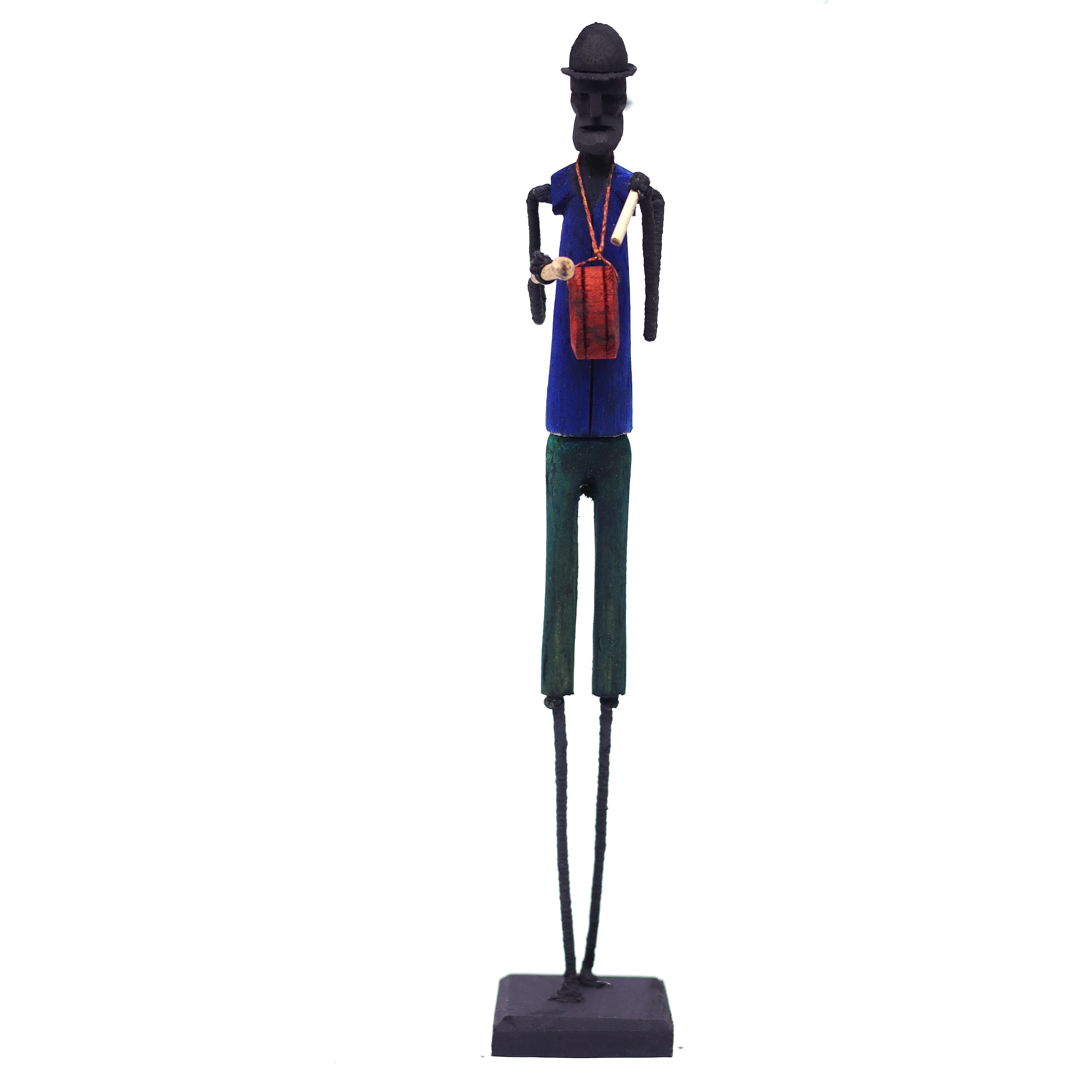 Escultura Madeira e Arame 29