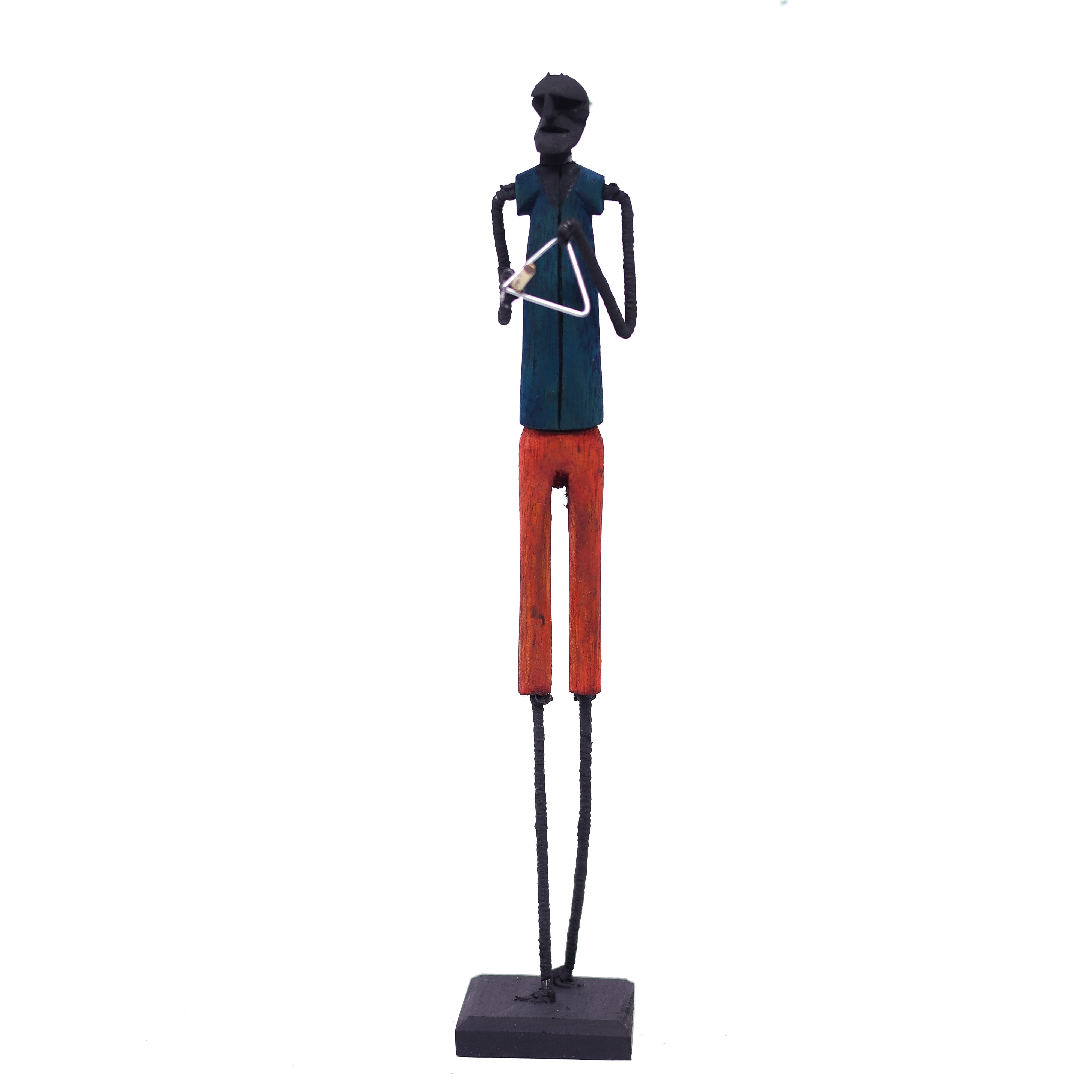 Escultura Madeira e Arame 31