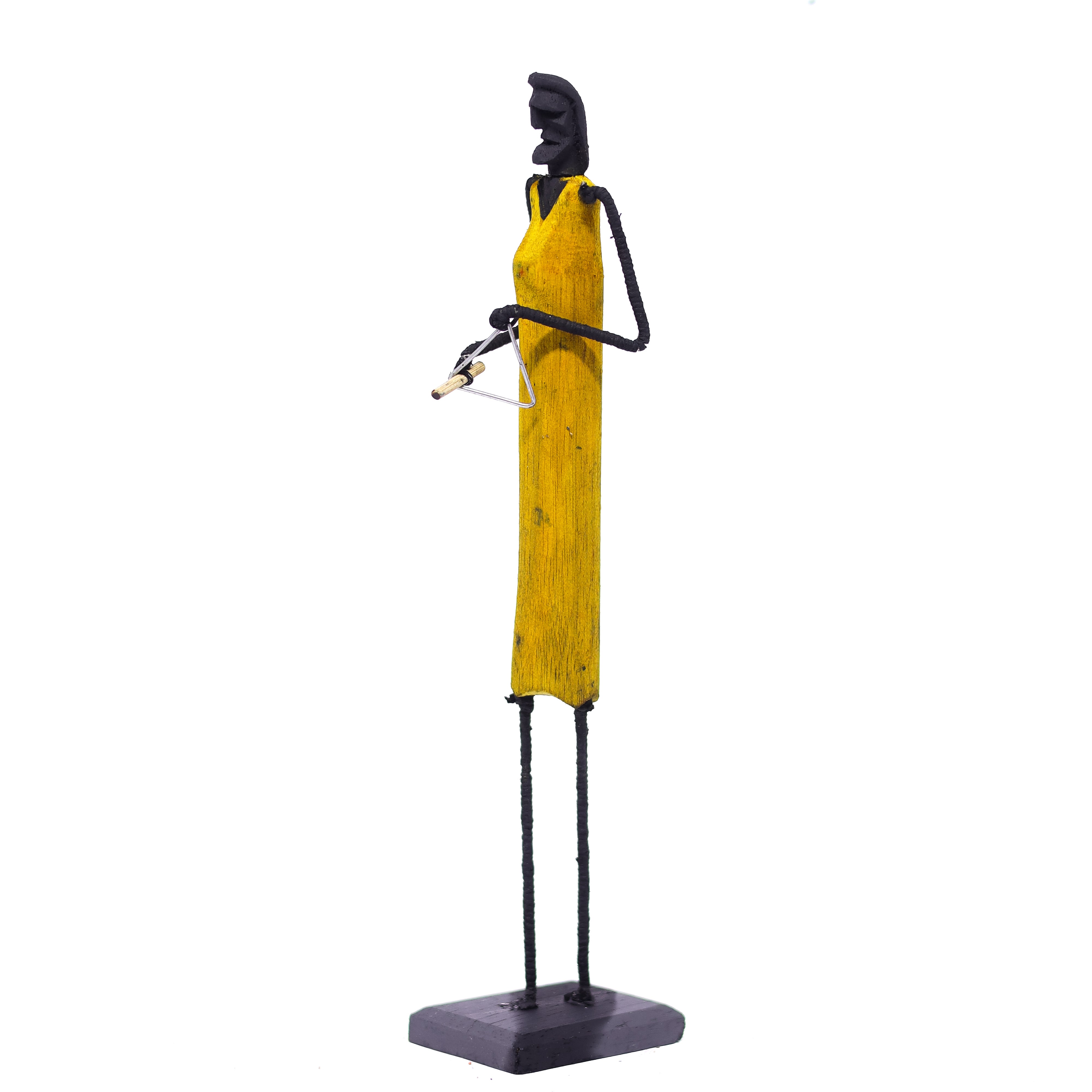 Escultura Madeira e Arame 42