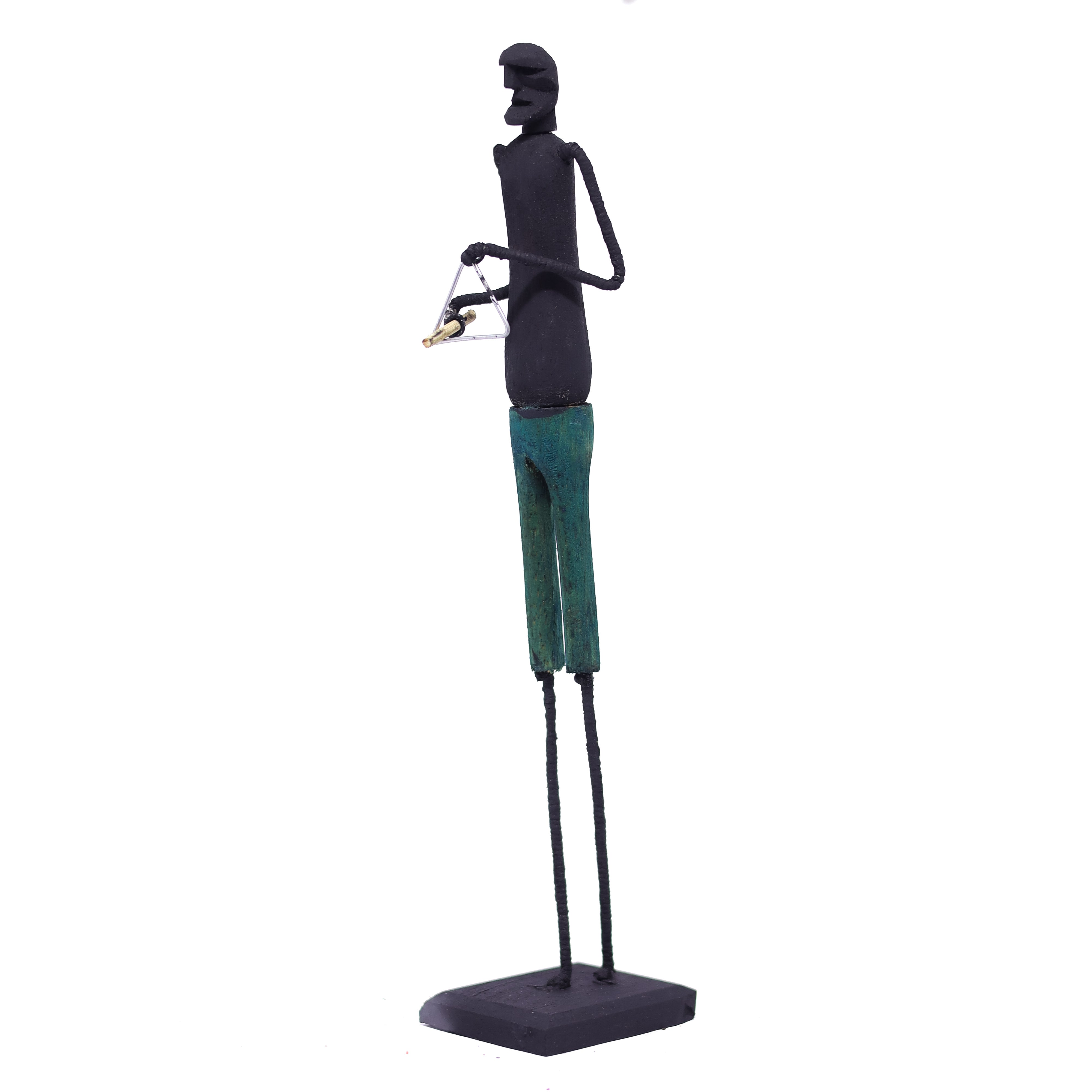 Escultura Madeira e Arame 48