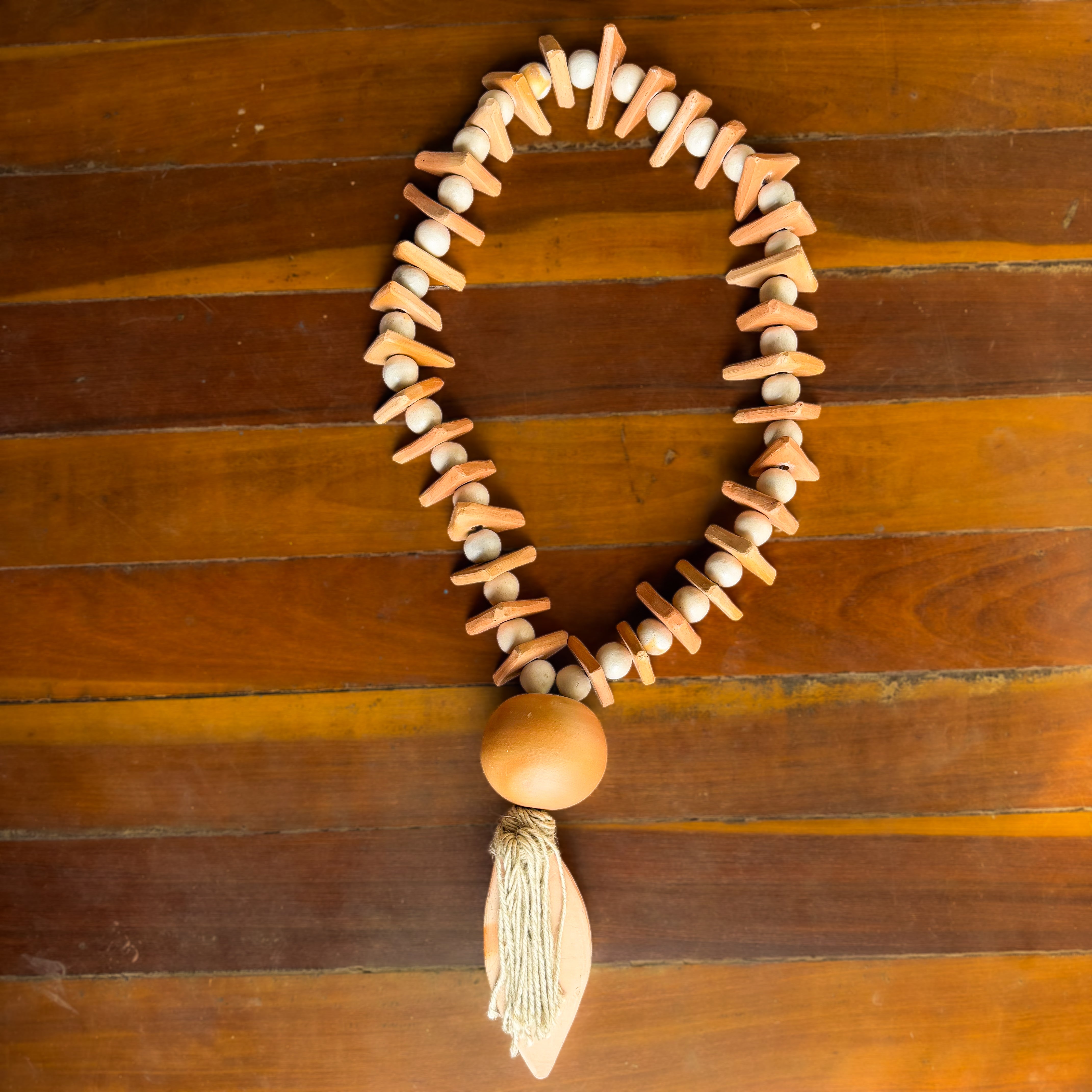 Colar de Parede P