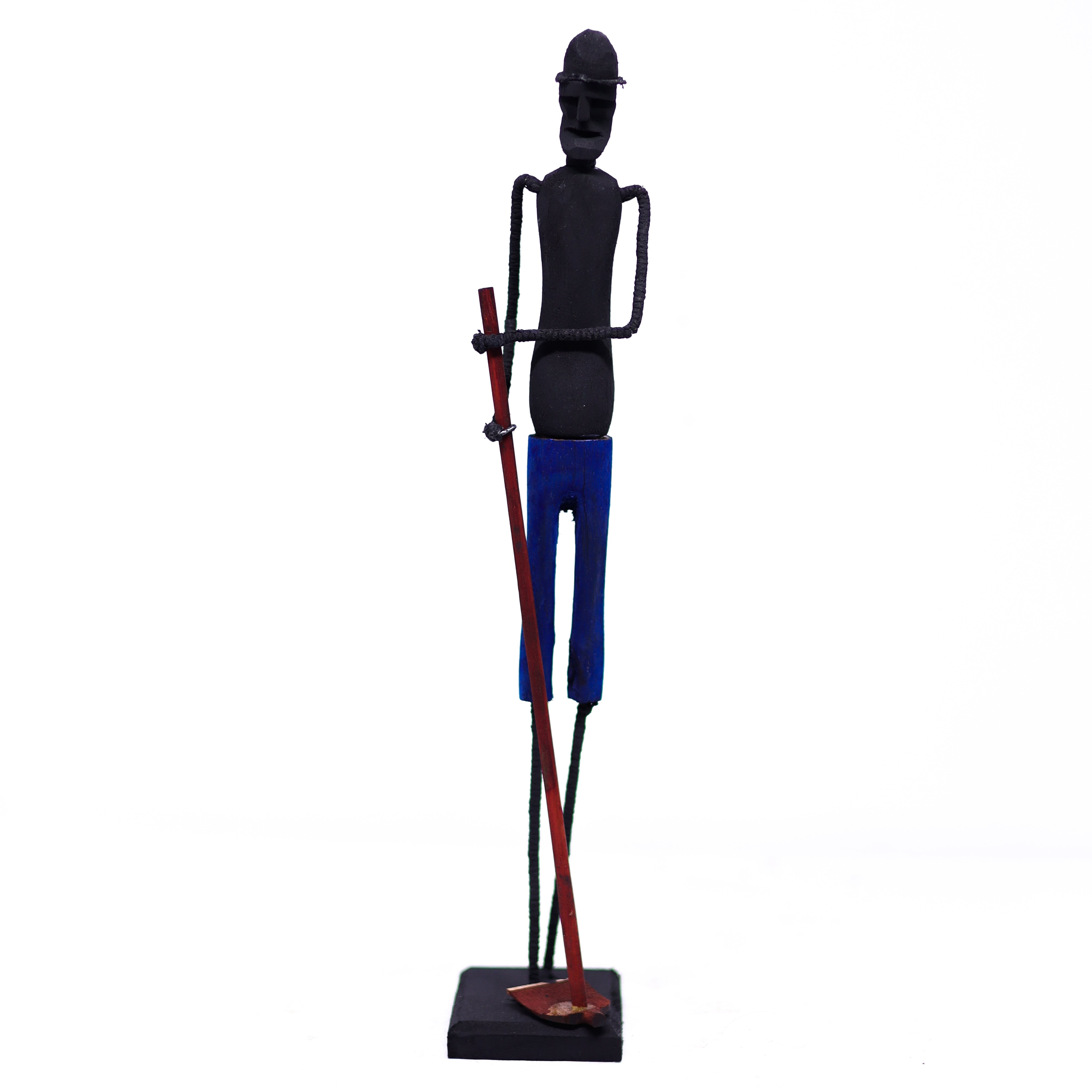 Escultura Madeira e Arame 225
