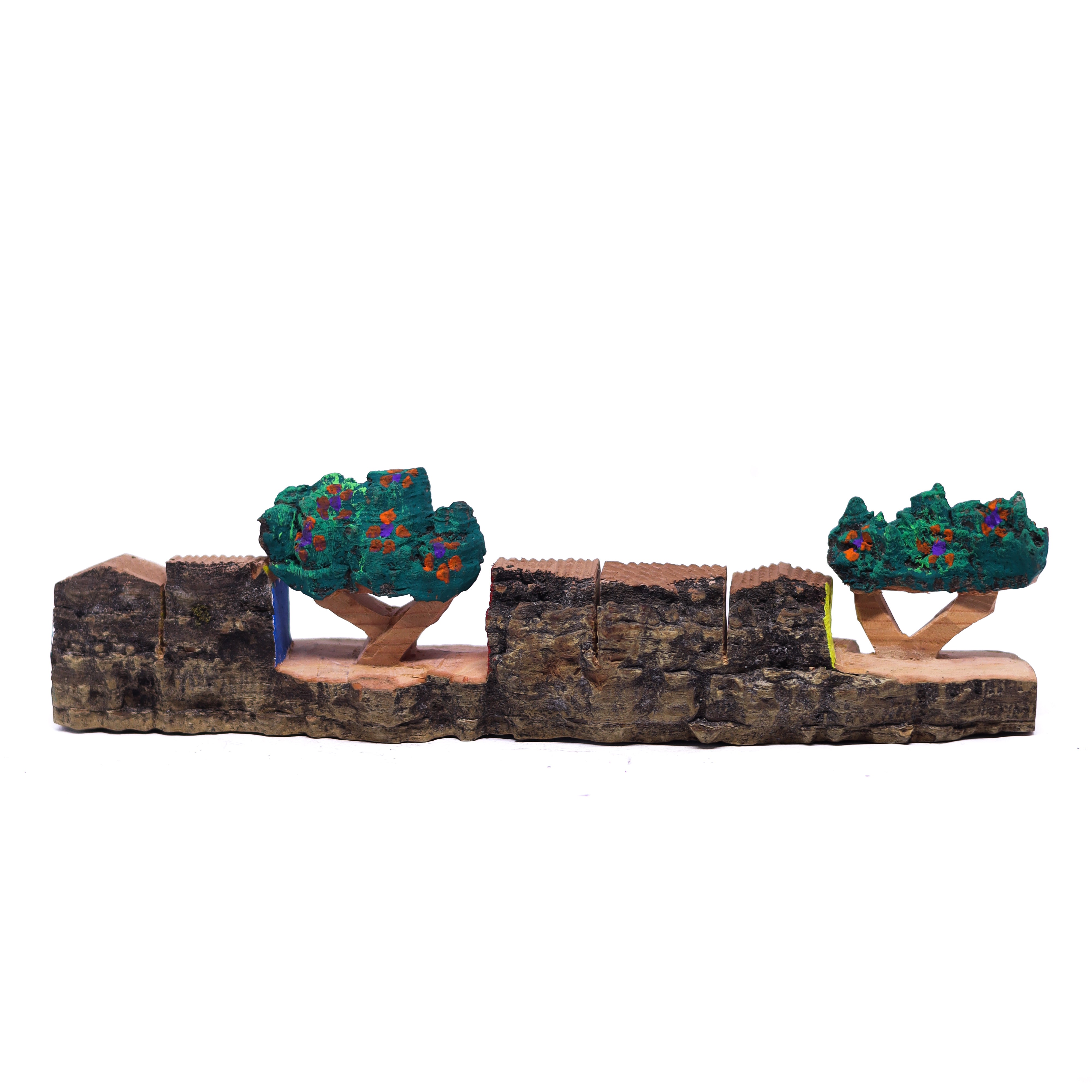 Escultura Casinha Talhada na Madeira CMS 22 cm
