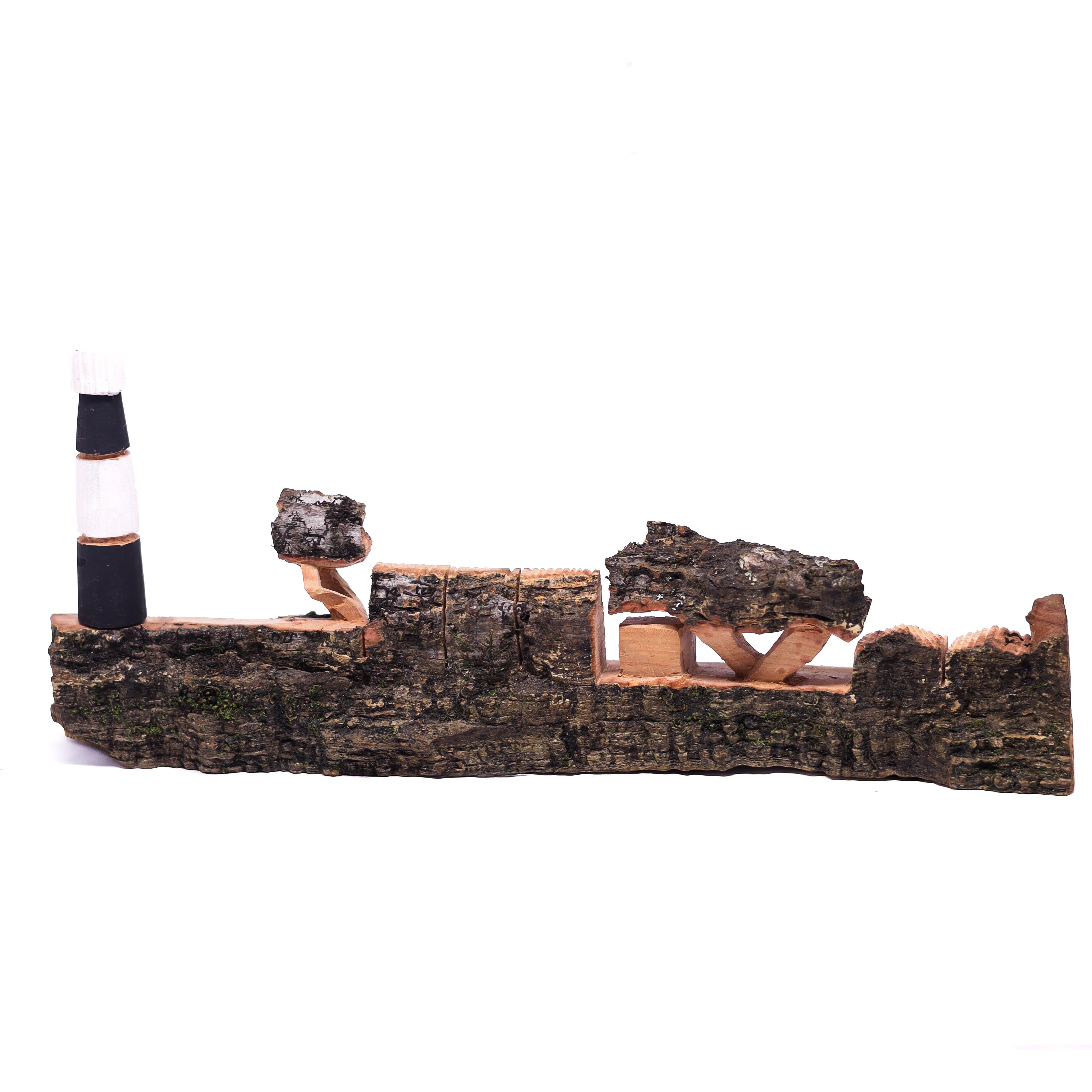 Escultura Casinha Talhada na Madeira CMS 32 cm