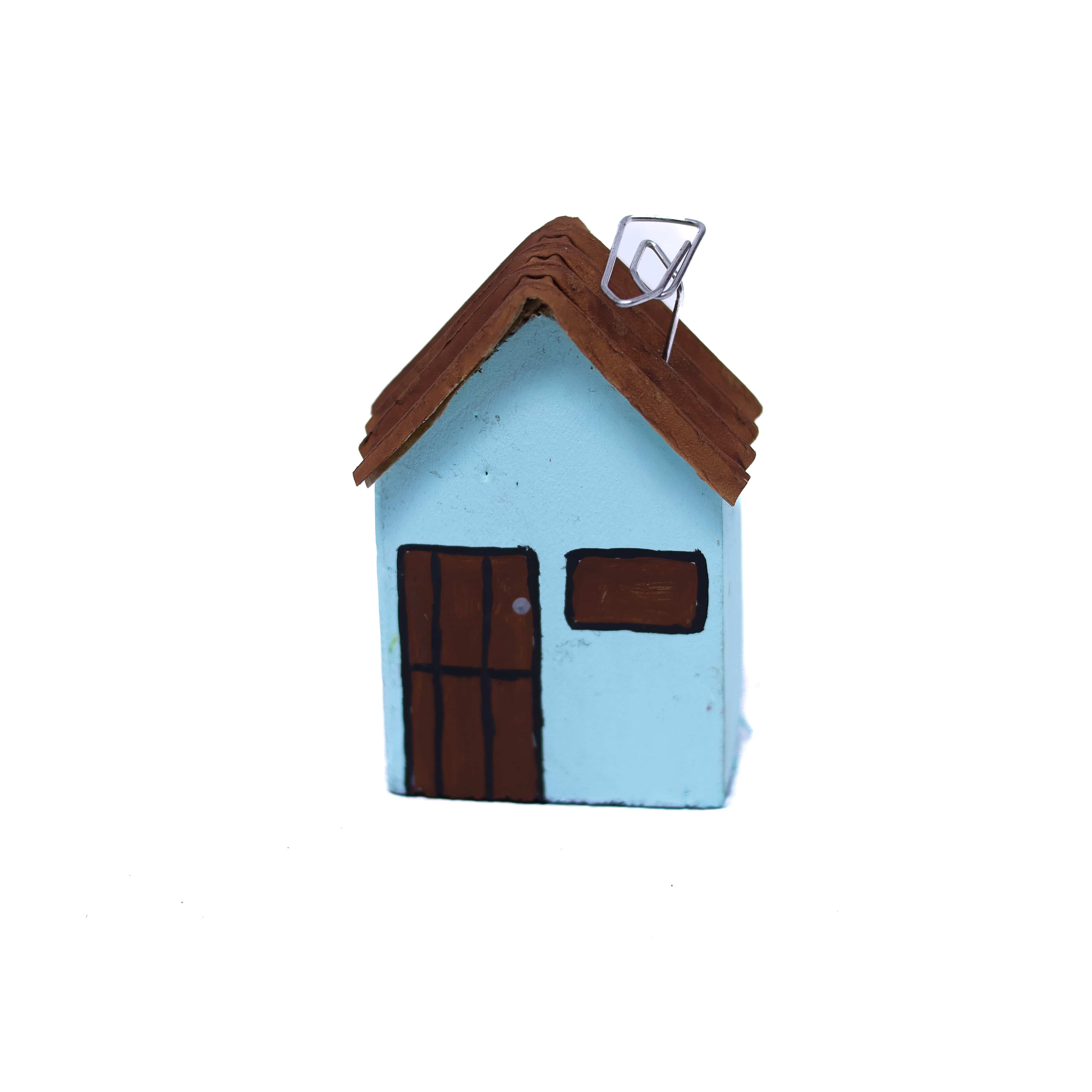 Escultura Casinha Madeira Azul Claro