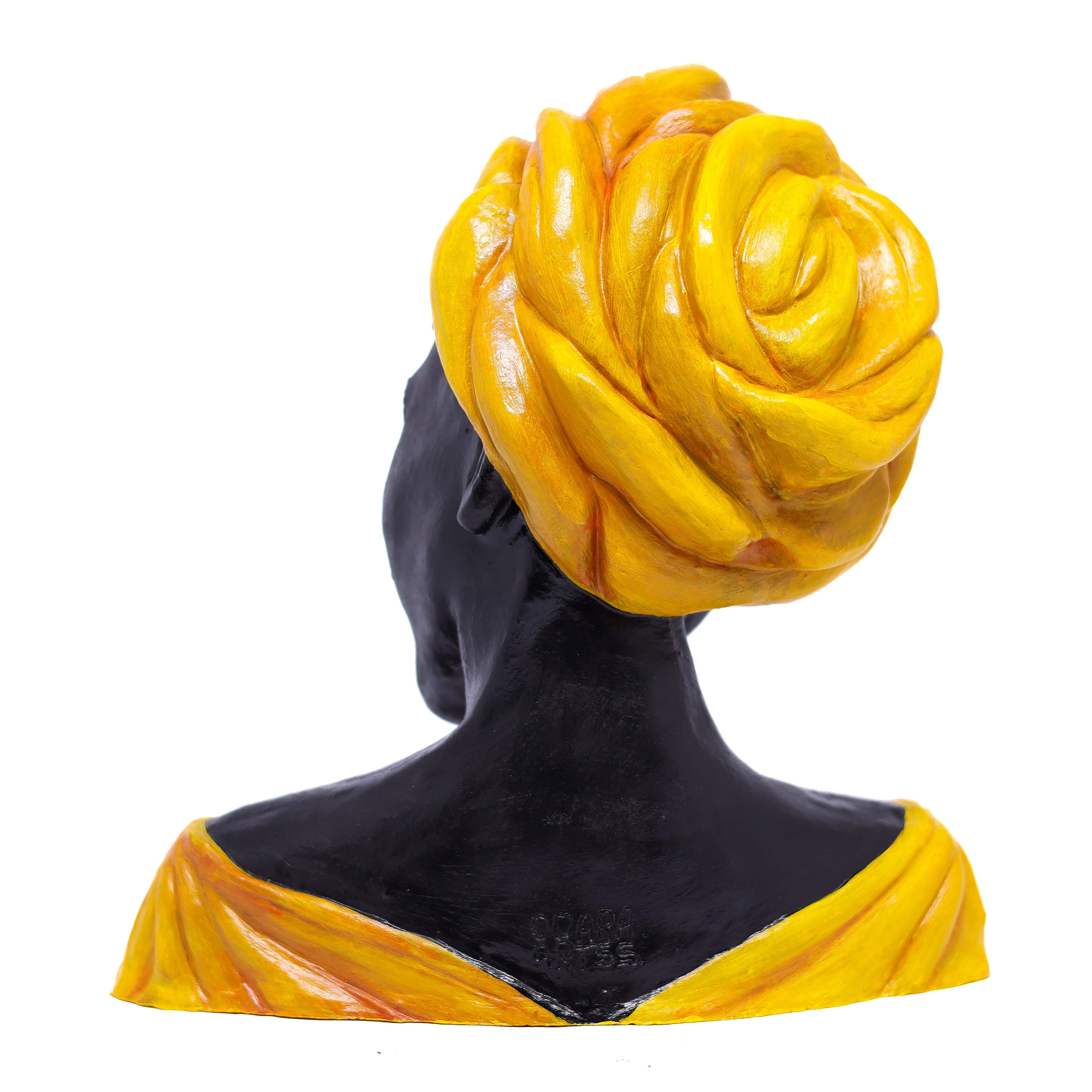 Escultura Agojie em Cerâmica