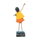 Escultura Brincadeira Infantil com Bola - Amarela