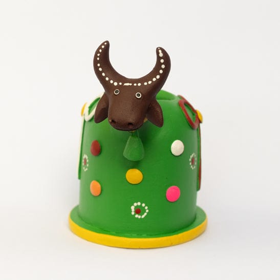 Escultura Bumbinha Porta Lápis em Cerâmica Verde