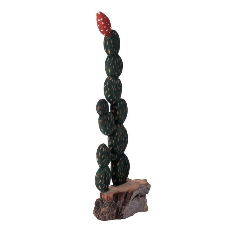 Escultura Cacto Talhado na Madeira 03