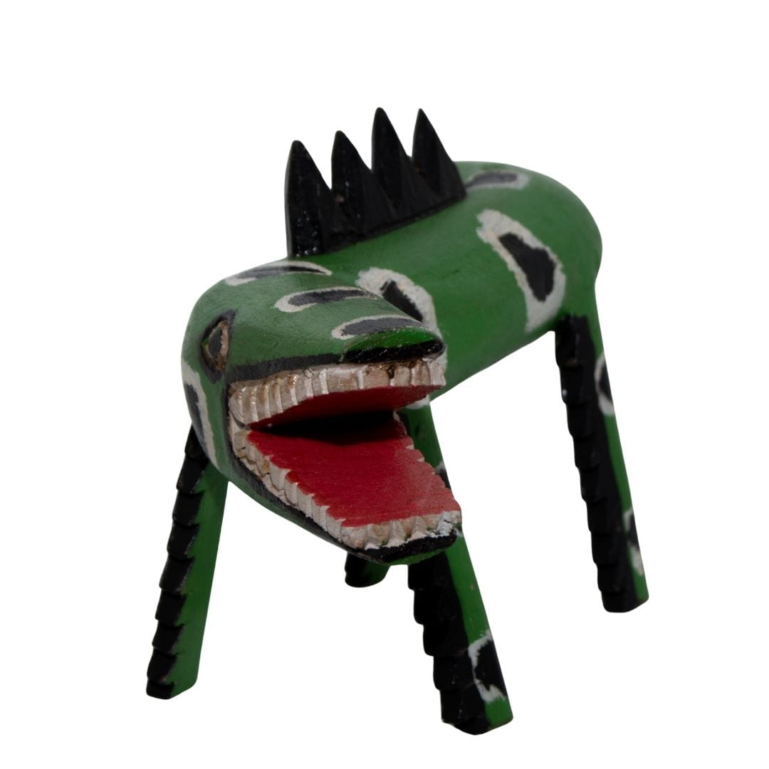 Escultura Calango em Madeira