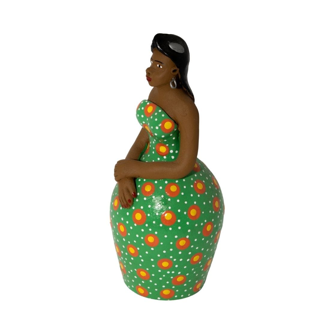 Escultura Dondoca charmosa Verde