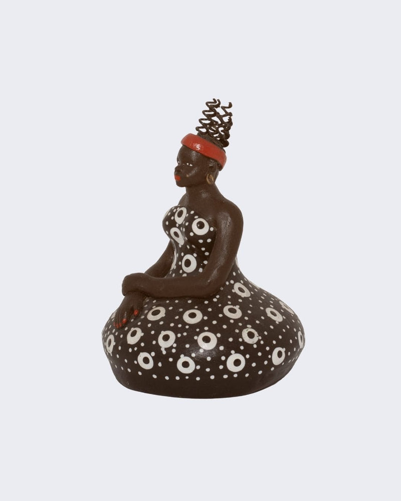 Escultura Dondoca em Cerâmica Preto