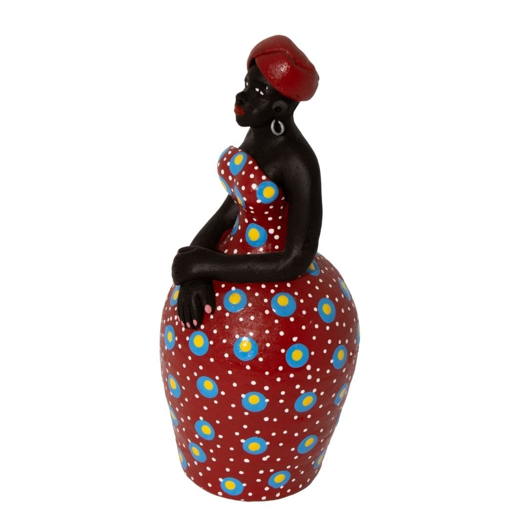 Escultura Dondoca Vermelha