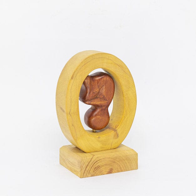 Escultura Embrião em Madeira PP 02