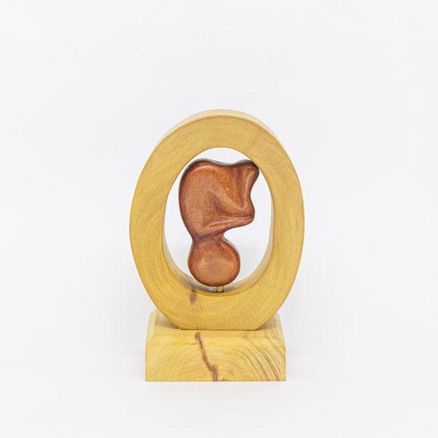 Escultura Embrião em Madeira PP 02