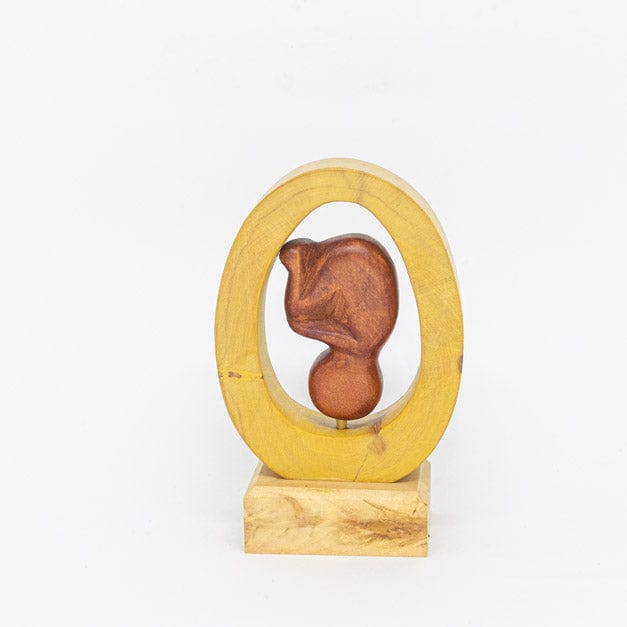 Escultura Embrião em Madeira PP 10
