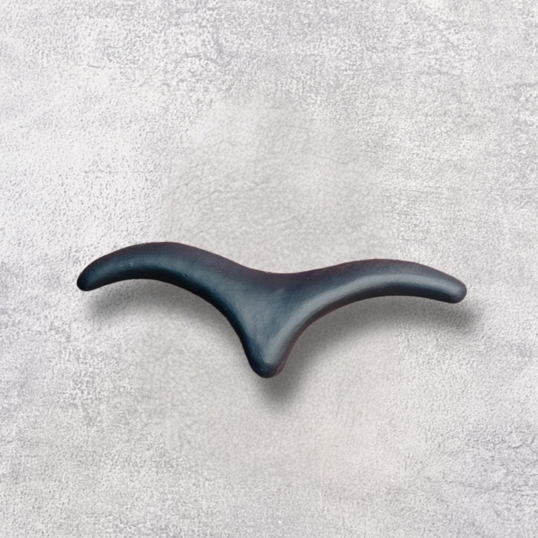 Escultura Gaivota Preta em Cerâmica M