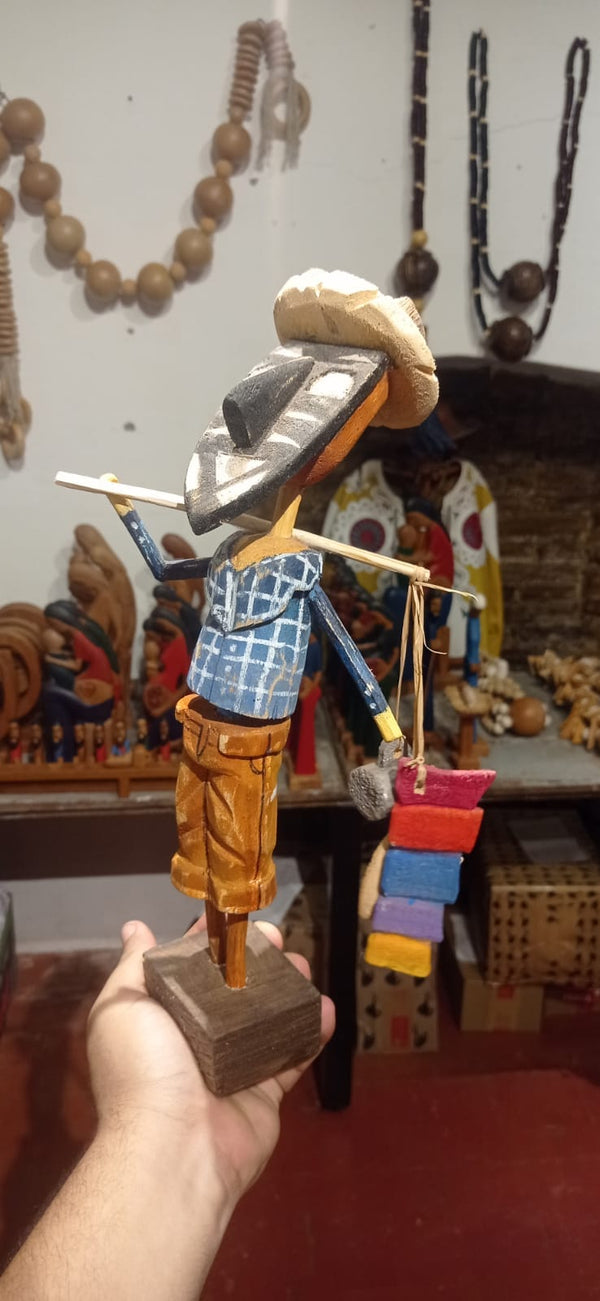 Escultura Vendedor de Picolé