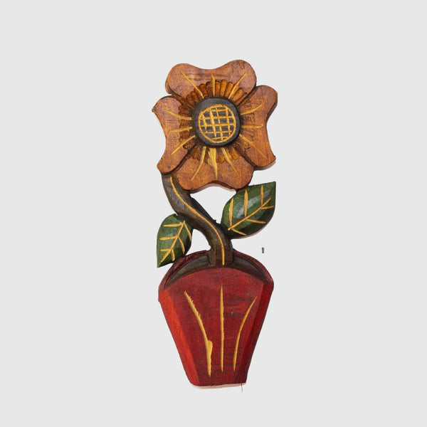 Figura Vaso com Flor Entalhada na Madeira 06