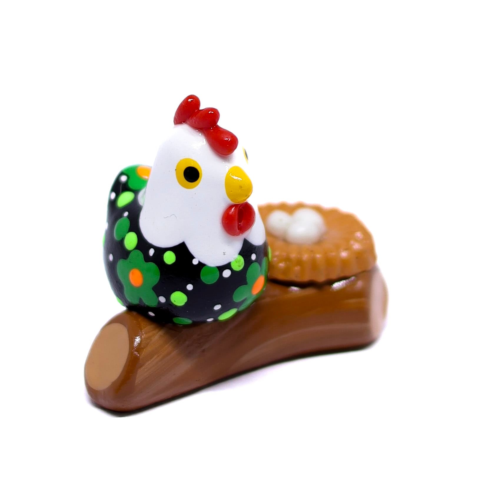 Miniatura Galinha Colorida em Cerâmica 03