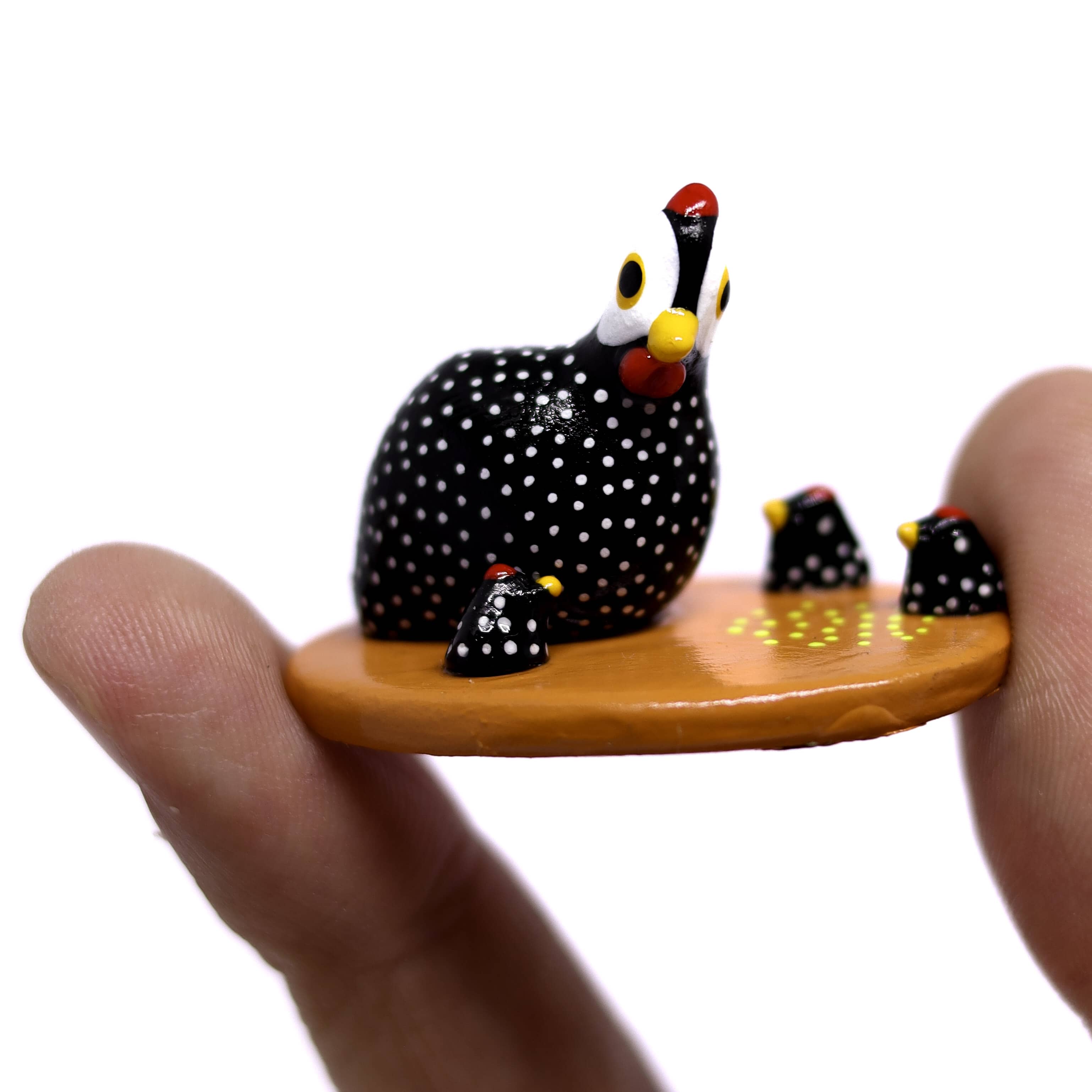 Miniatura Galinha da Angola em Cerâmica 06