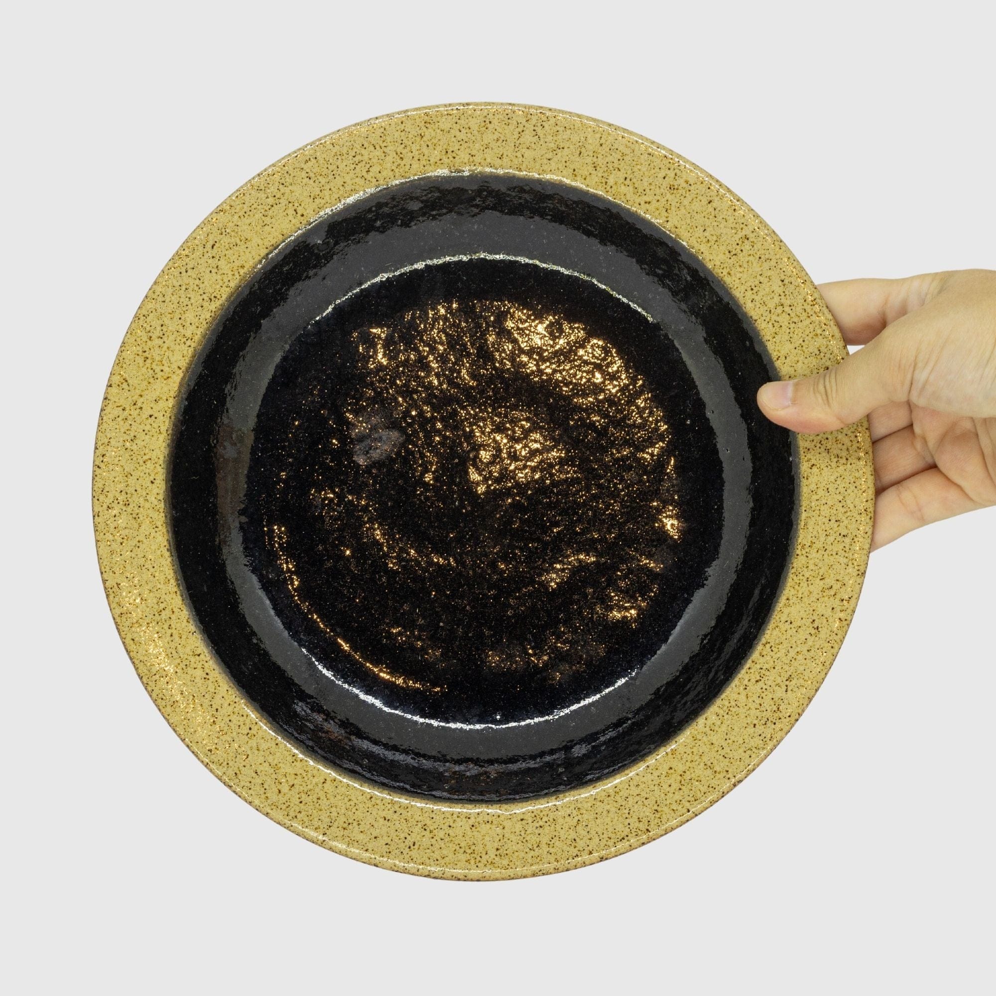 Prato Fundo Preto em Cerâmica