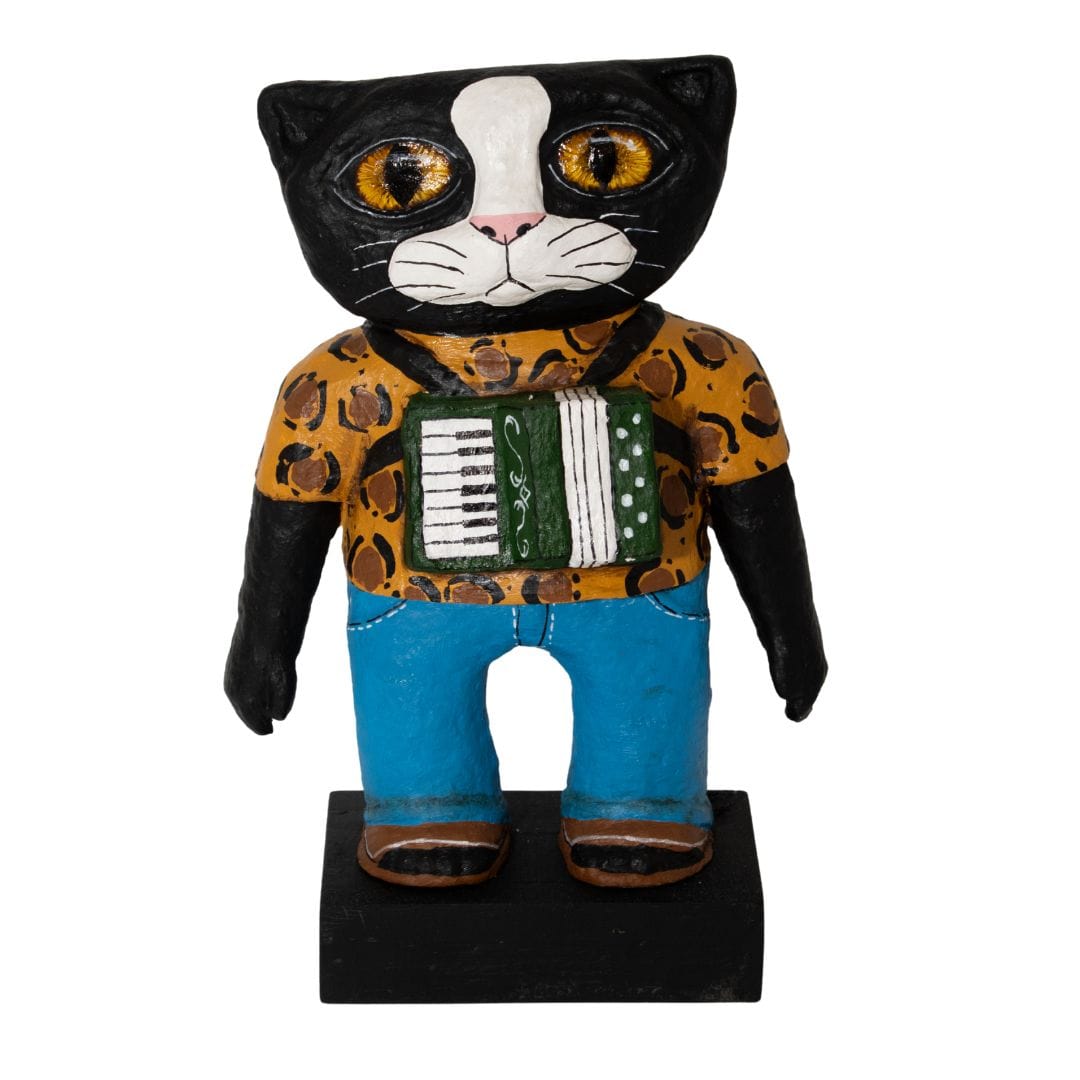 Escultura Gato Sanfoneiro em Papel Machê