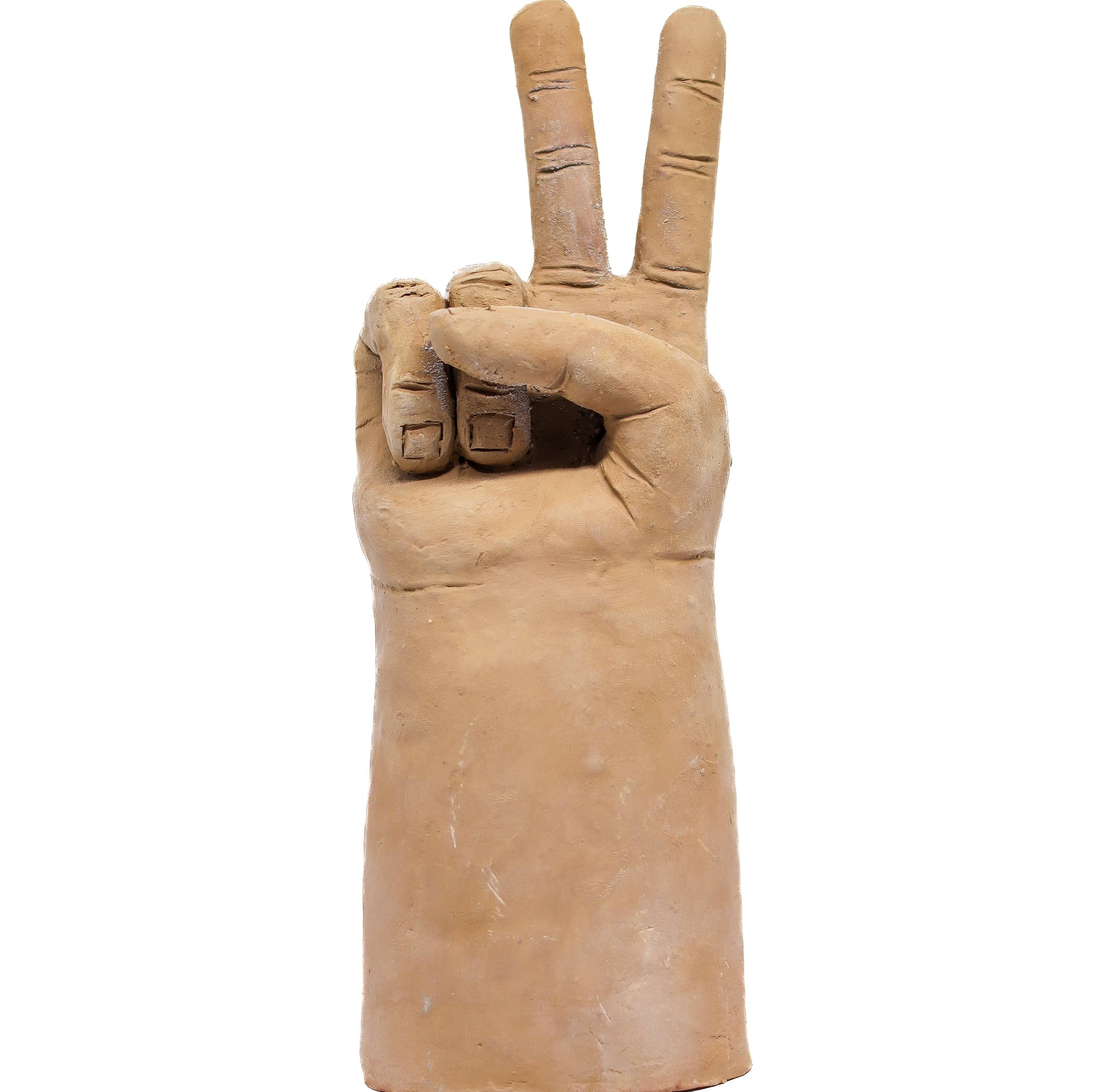 Escultura Love em Barro