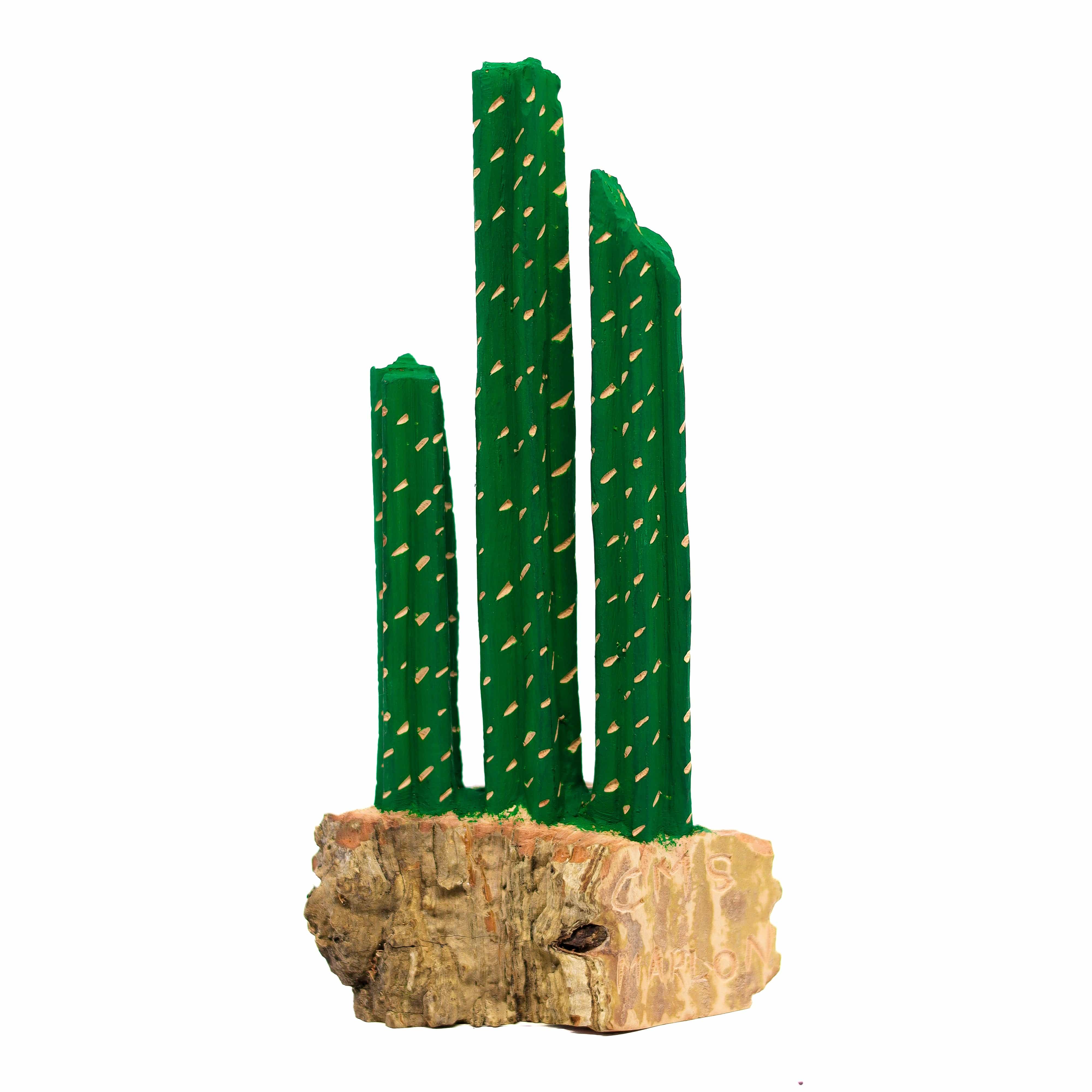 Escultura  Cacto Talhado na Madeira CMS G