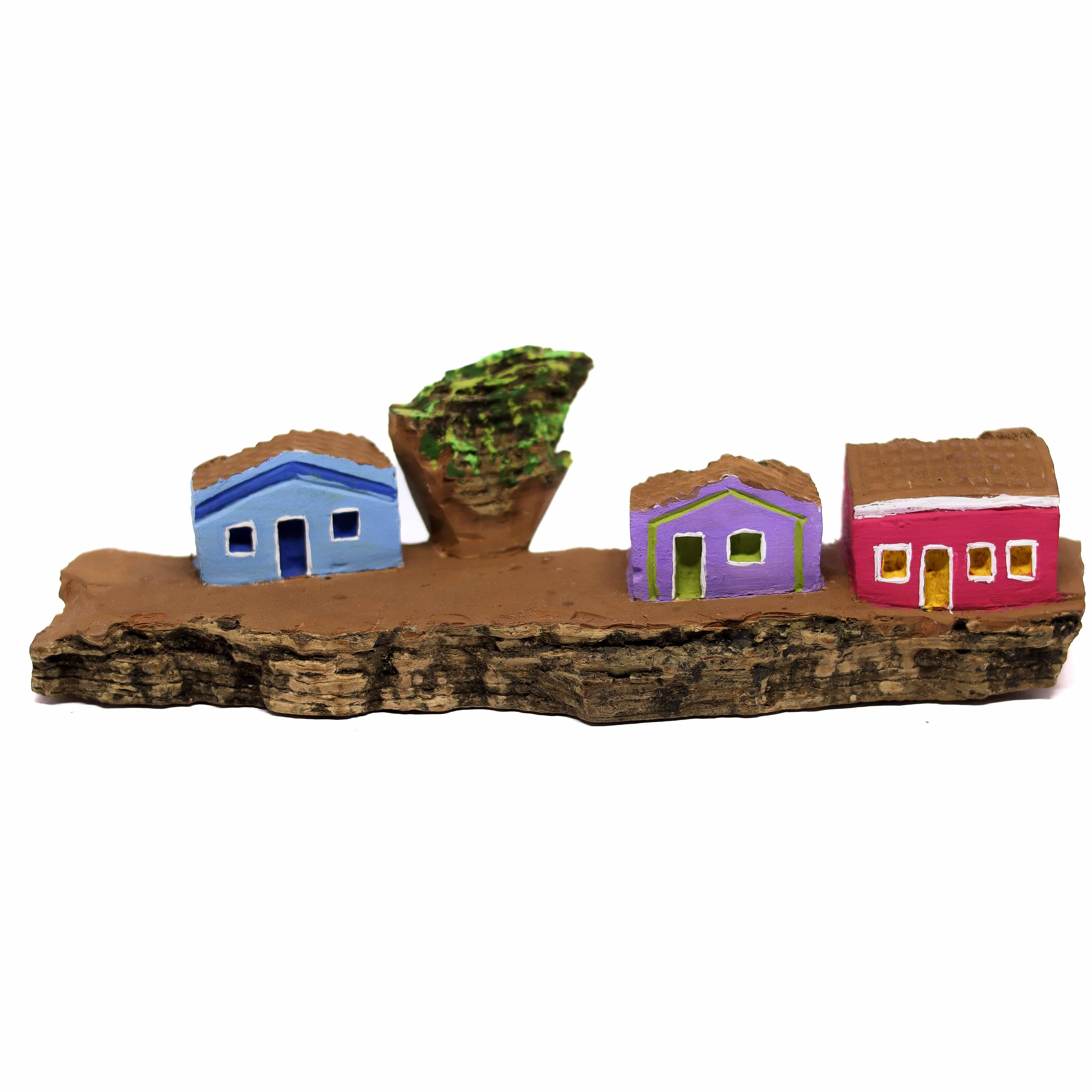 Escultura Casinha Talhada na Madeira CMS G 04