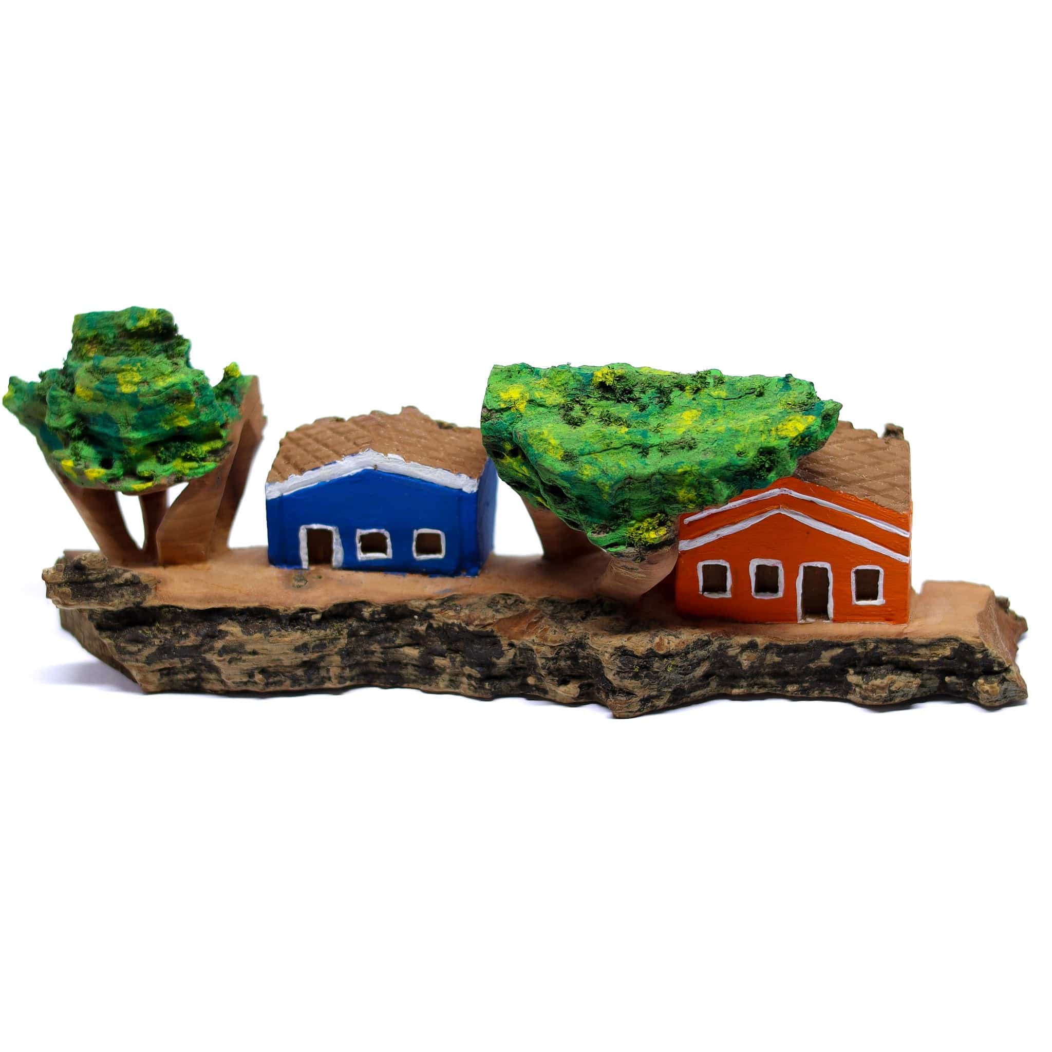 Escultura Casinha Talhada na Madeira CMS M 02