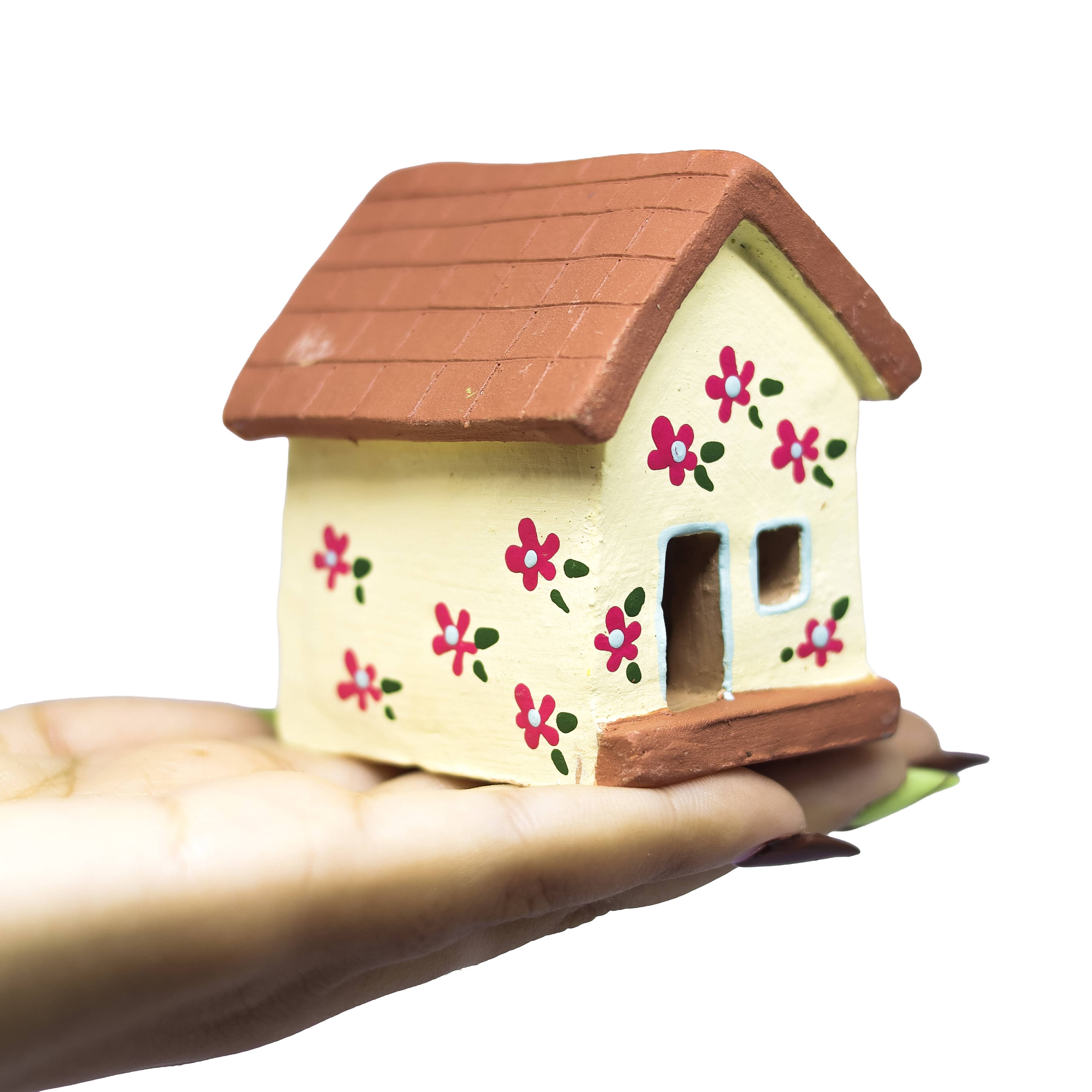 Escultura Casinha Creme em Cerâmica