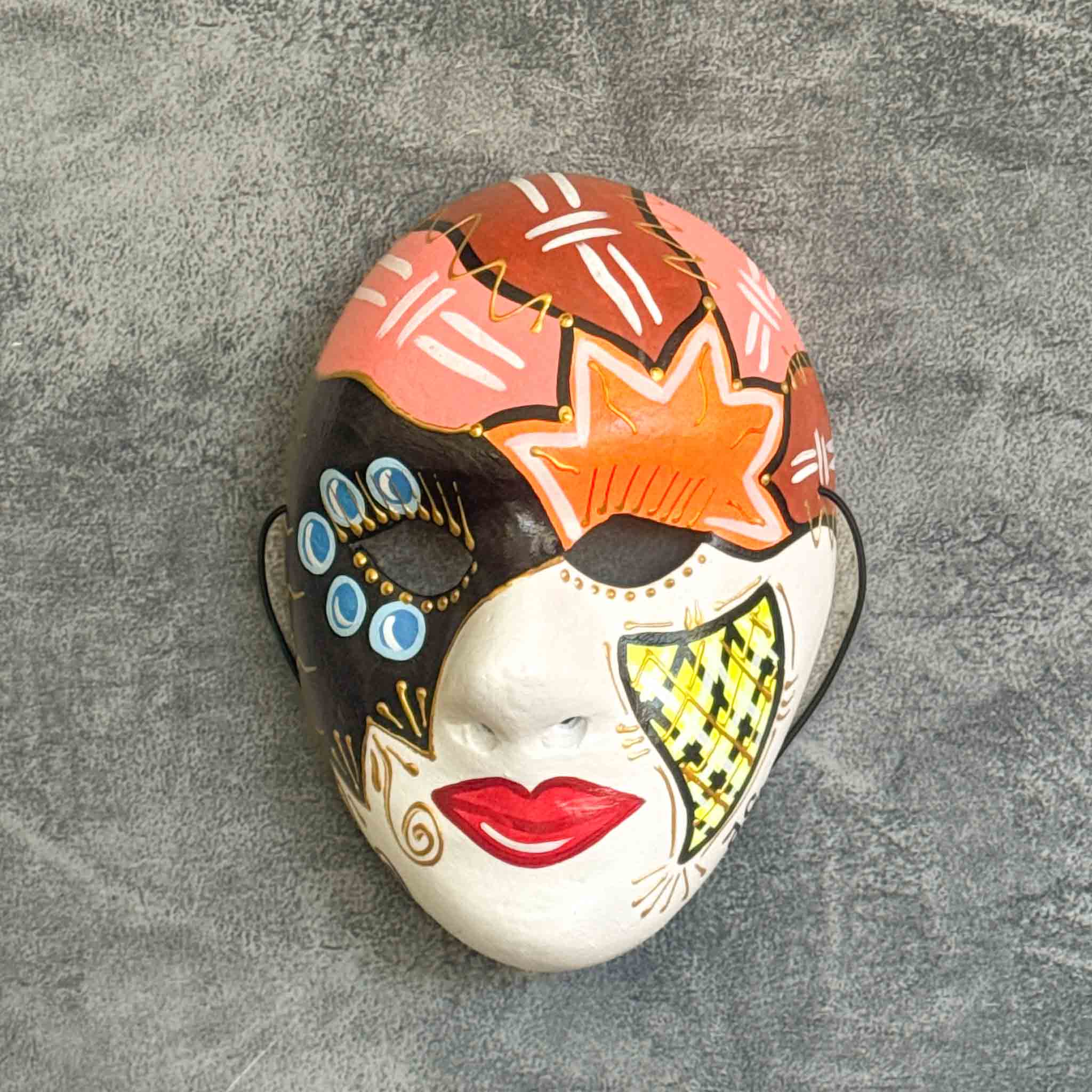 Máscara Papel Machê 02