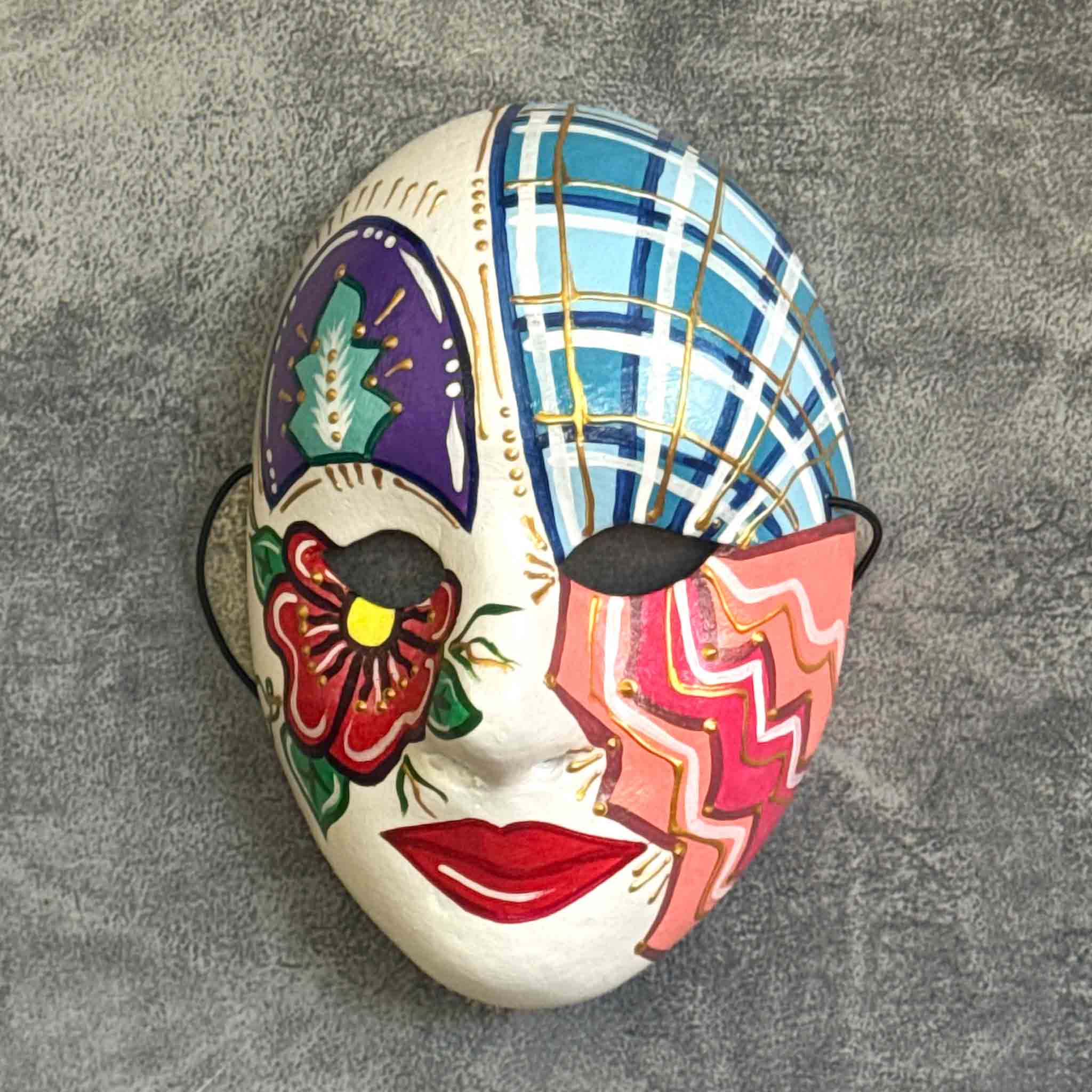 Máscara Papel Machê 20