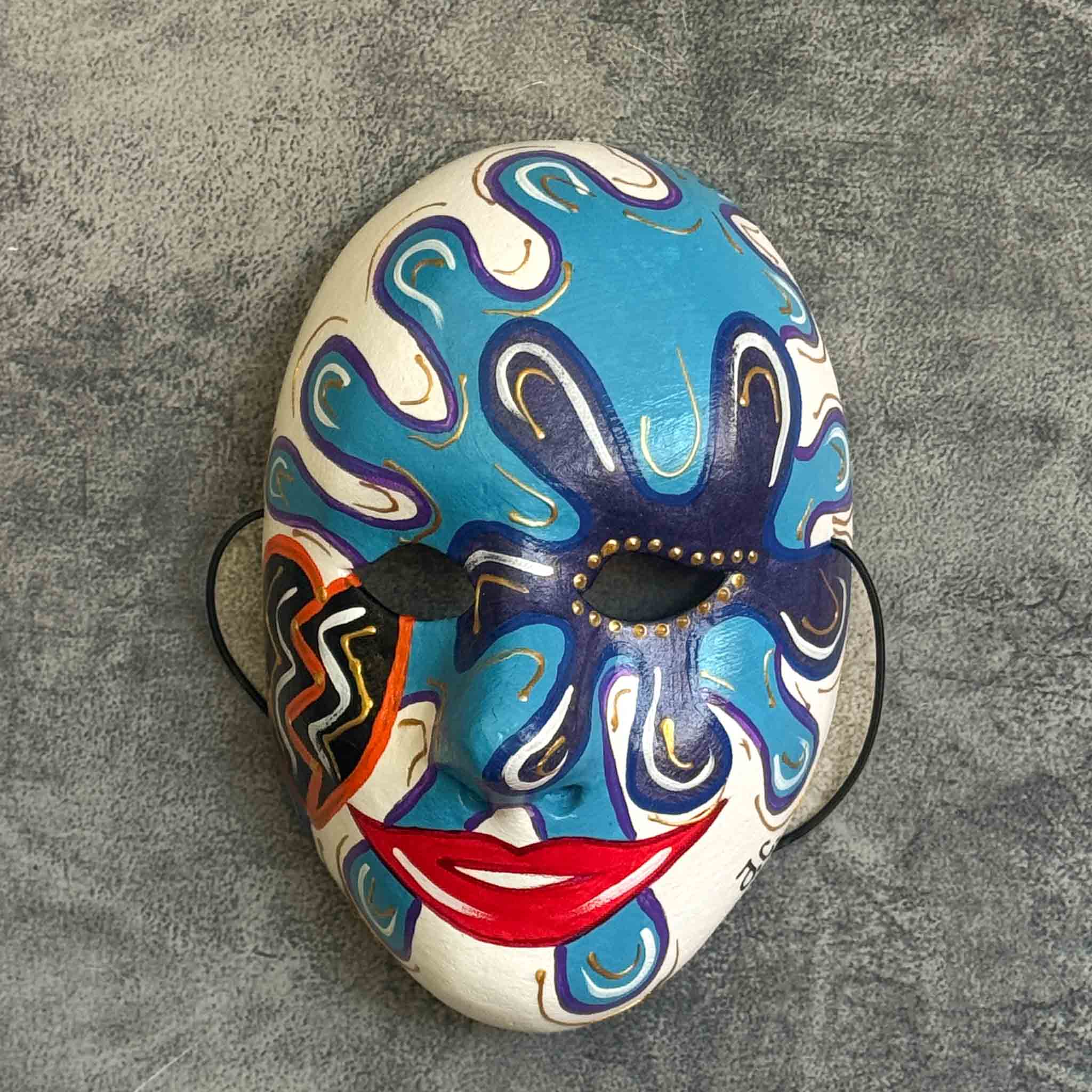 Máscara Papel Machê 25