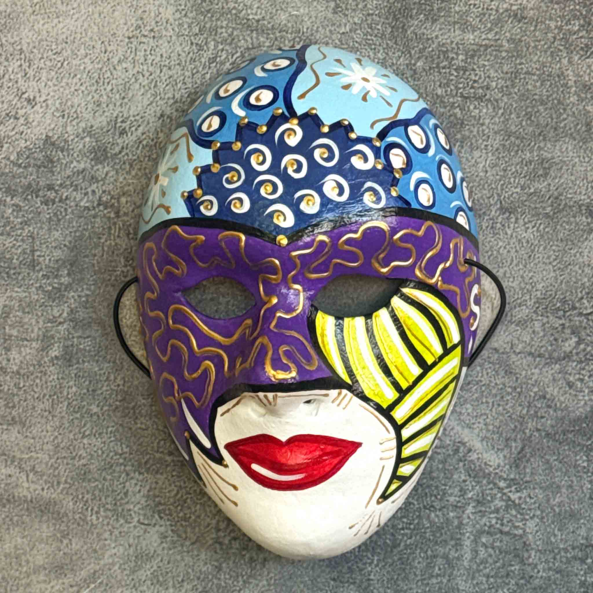 Máscara Papel Machê 38