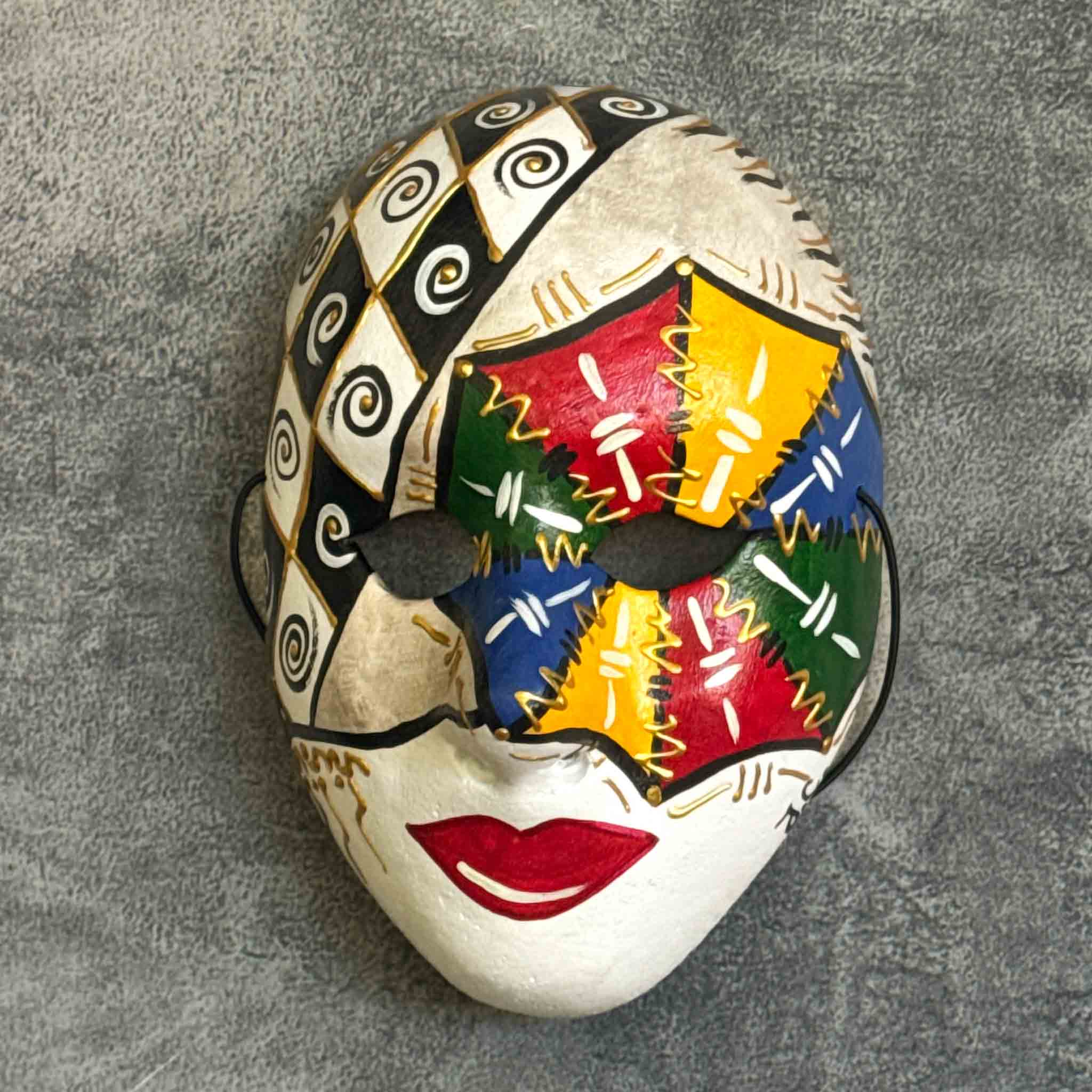 Máscara Papel Machê 39