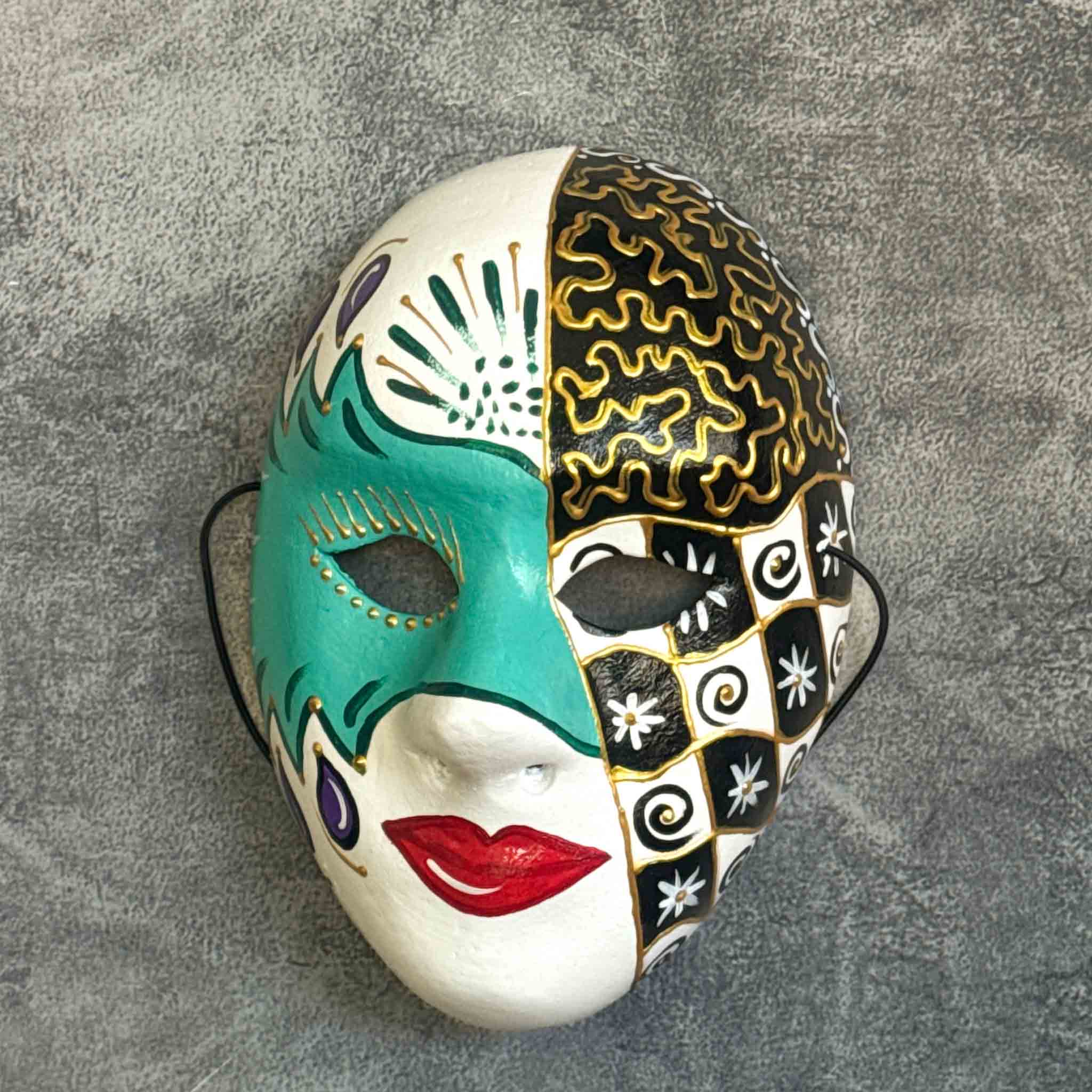 Máscara Papel Machê 49